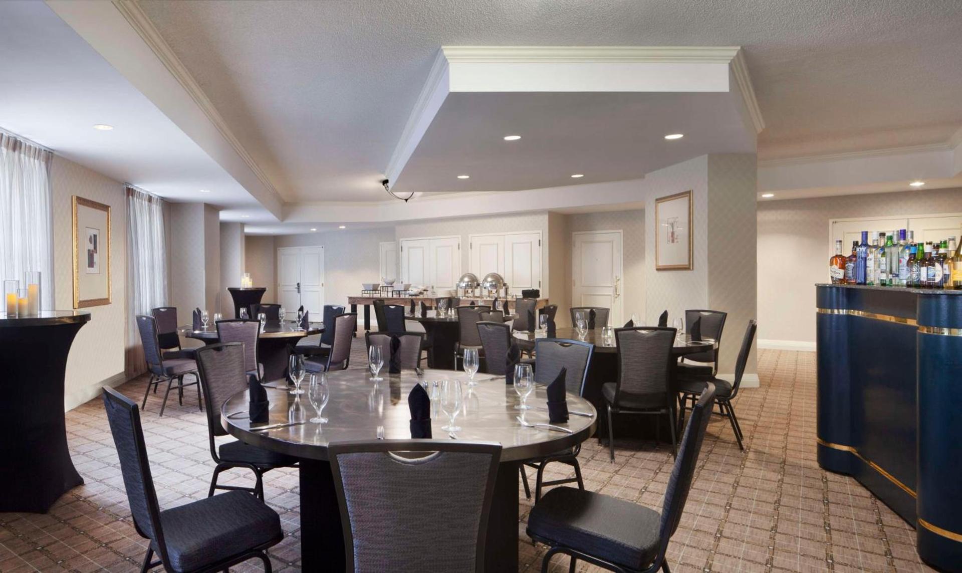 Hilton Alexandria Old Town photo 76