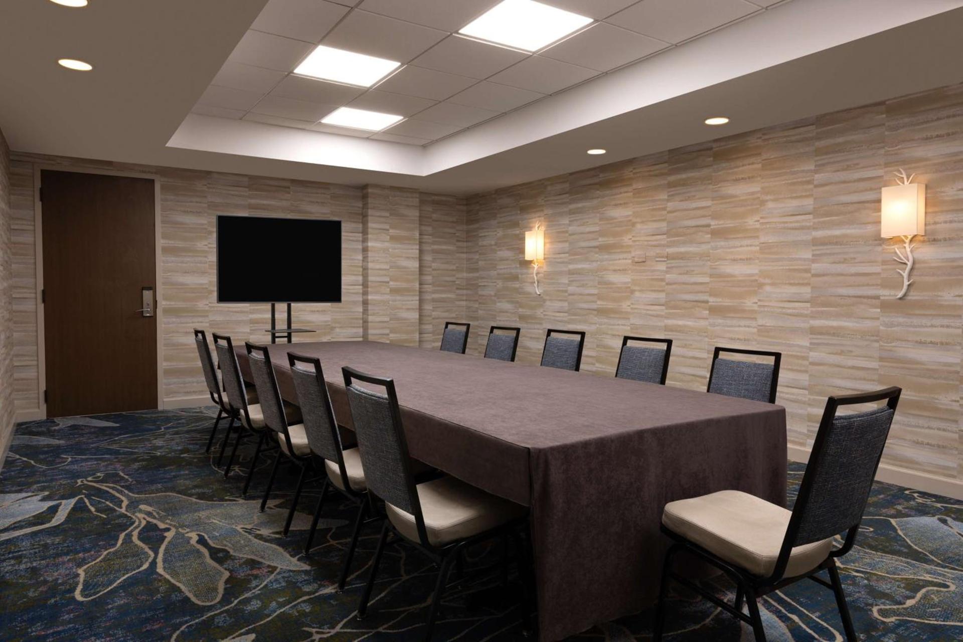 DoubleTree Suites by Hilton Orlando at Disney Springs photo 35
