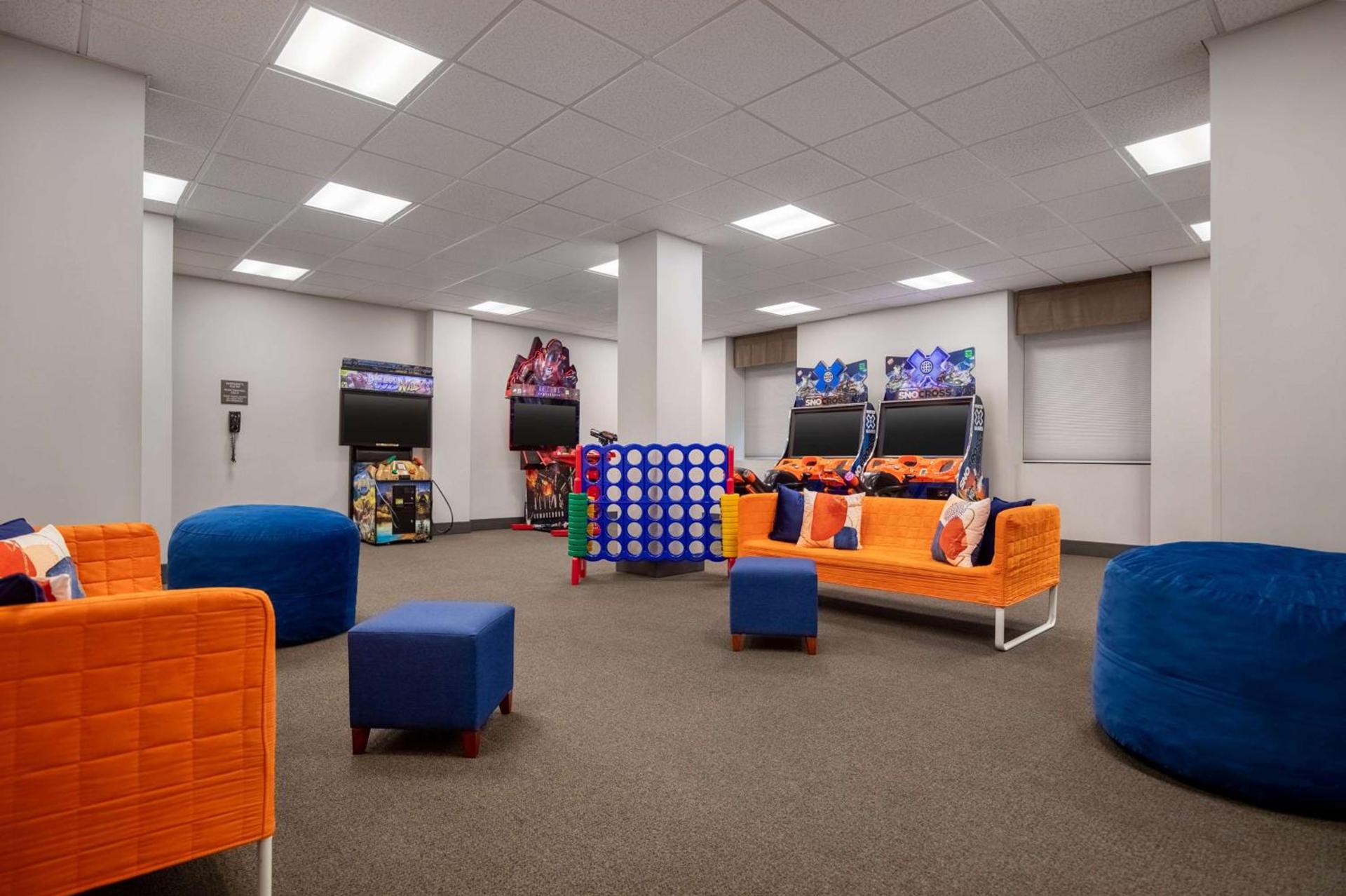 Hampton Inn Long Island-Brookhaven photo 26