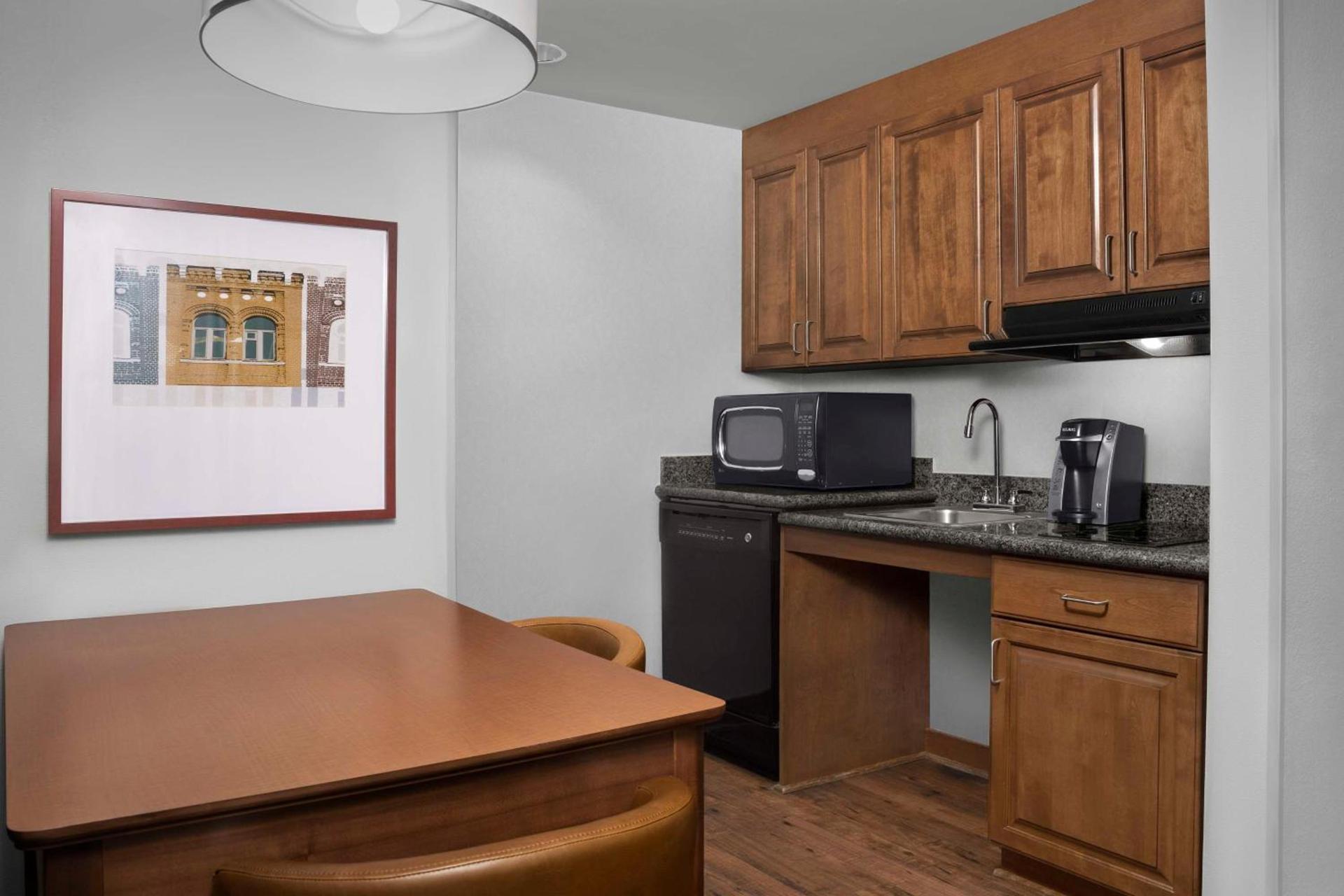Homewood Suites by Hilton Omaha - Downtown photo 40