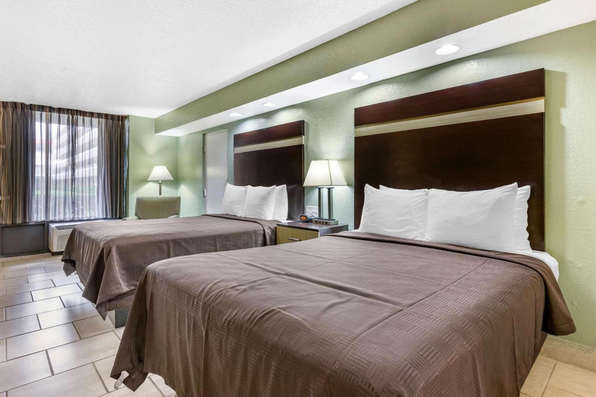 Clarion Inn Orlando International Drive - ICON Park photo 16