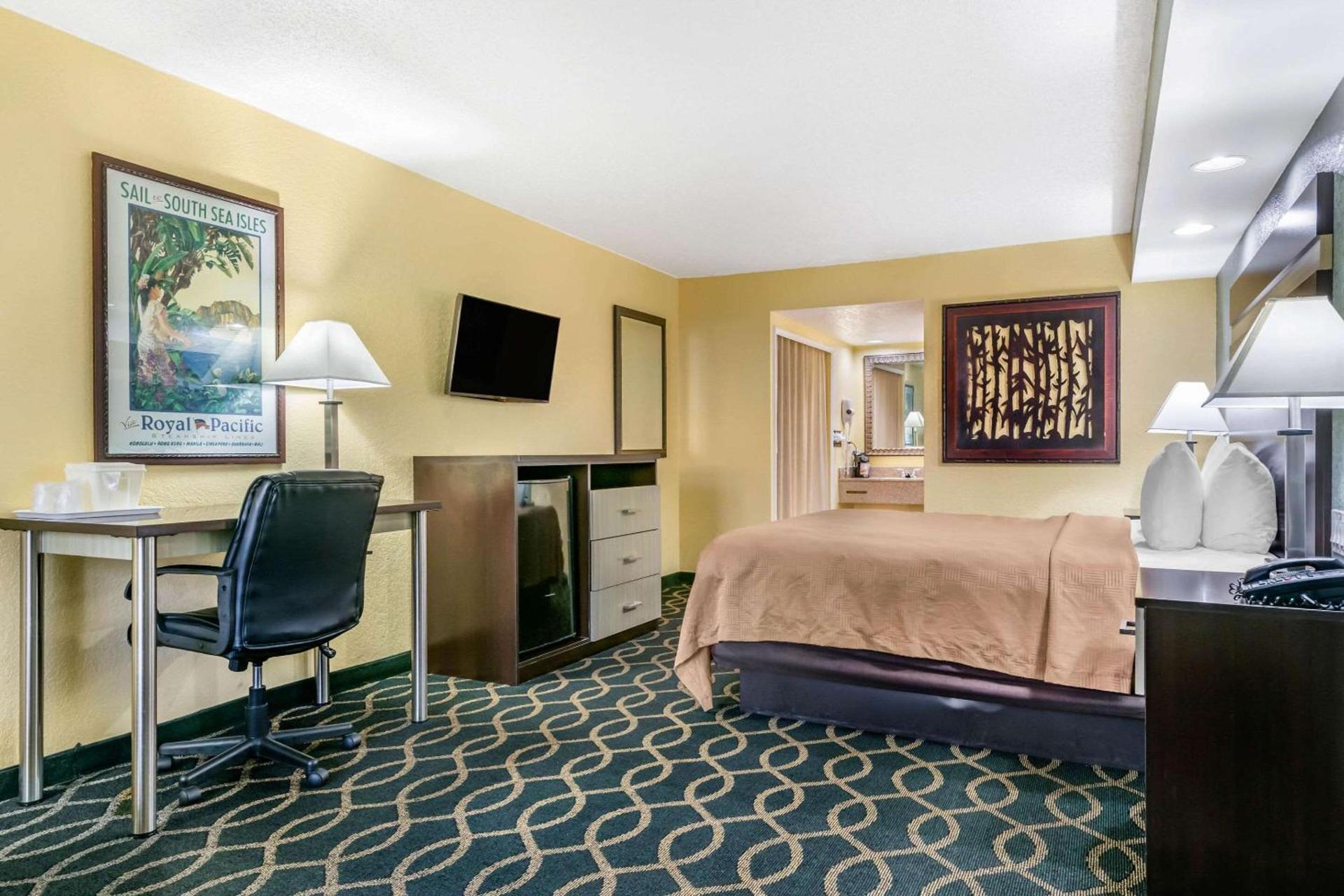 Clarion Inn Orlando International Drive - ICON Park photo 17