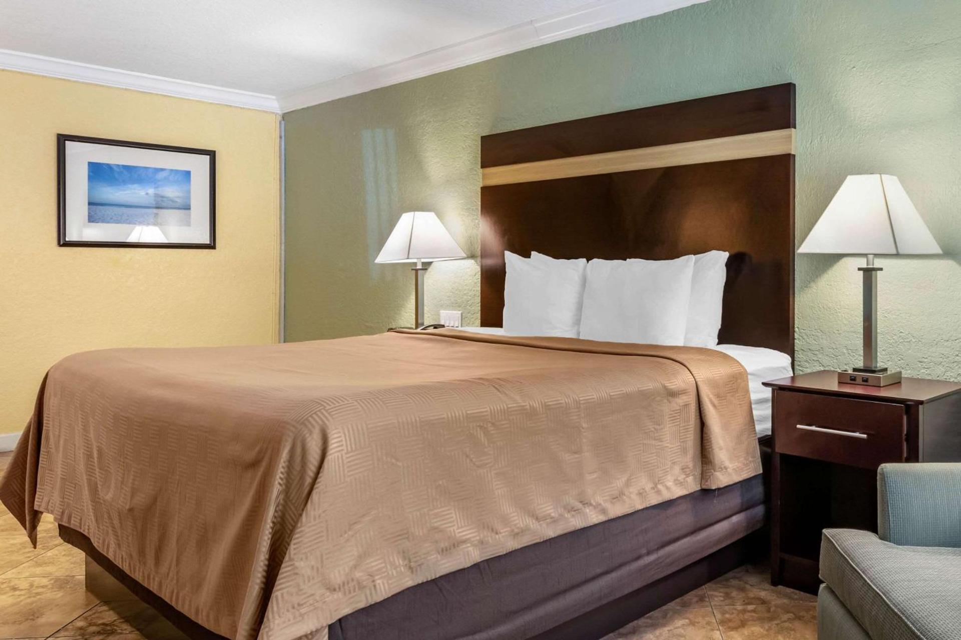 Clarion Inn Orlando International Drive - ICON Park photo 22