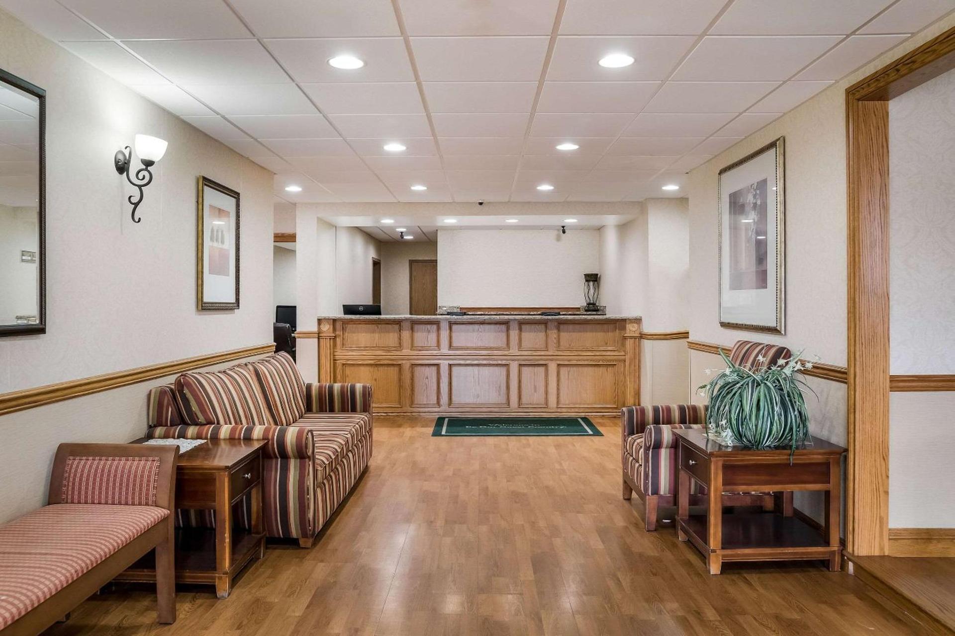 Quality Inn & Suites photo 44