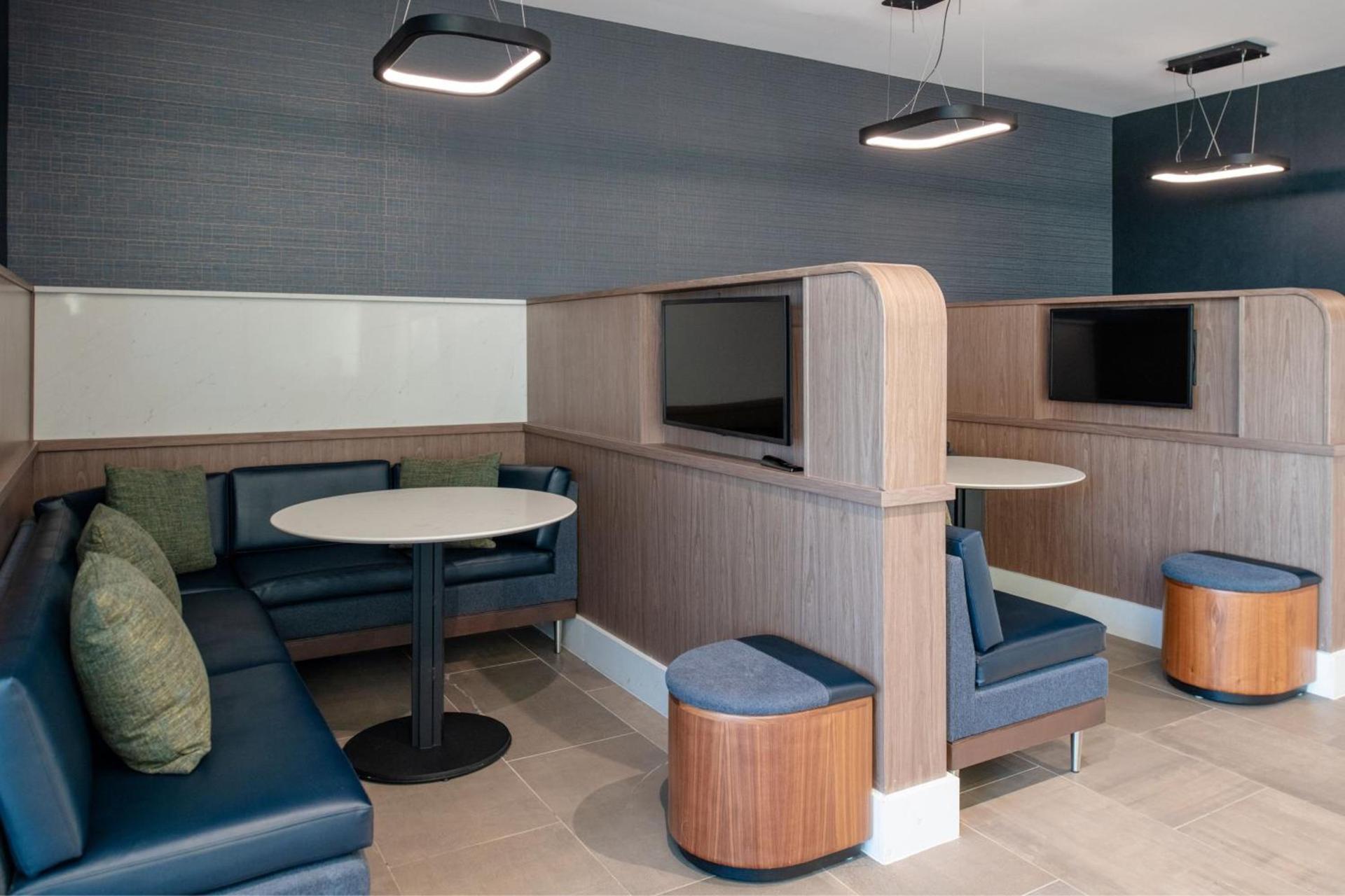 Courtyard by Marriott Modesto North photo 15