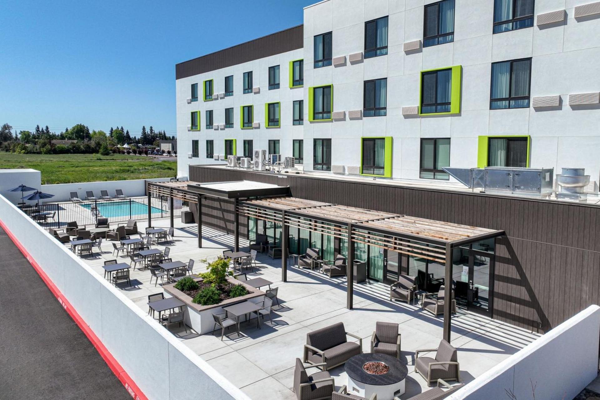 Courtyard by Marriott Modesto North photo 16