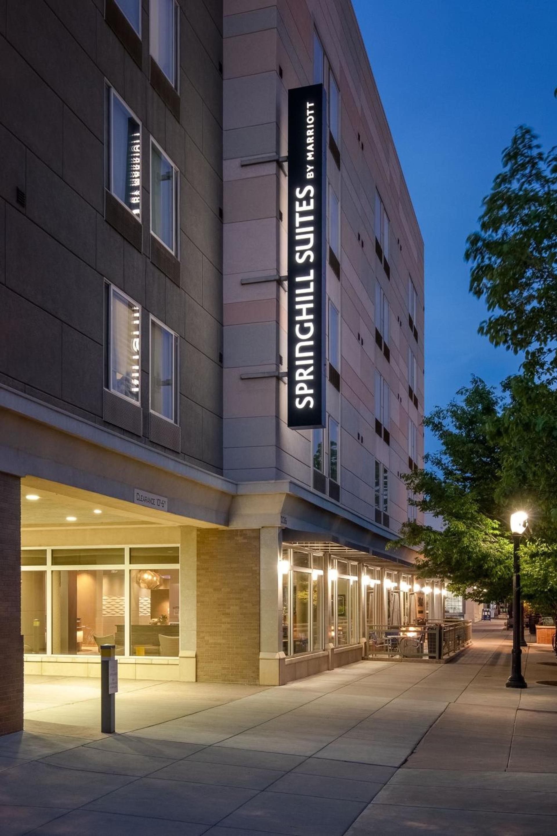 SpringHill Suites by Marriott Grand Junction Downtown/Historic Main Street photo 2