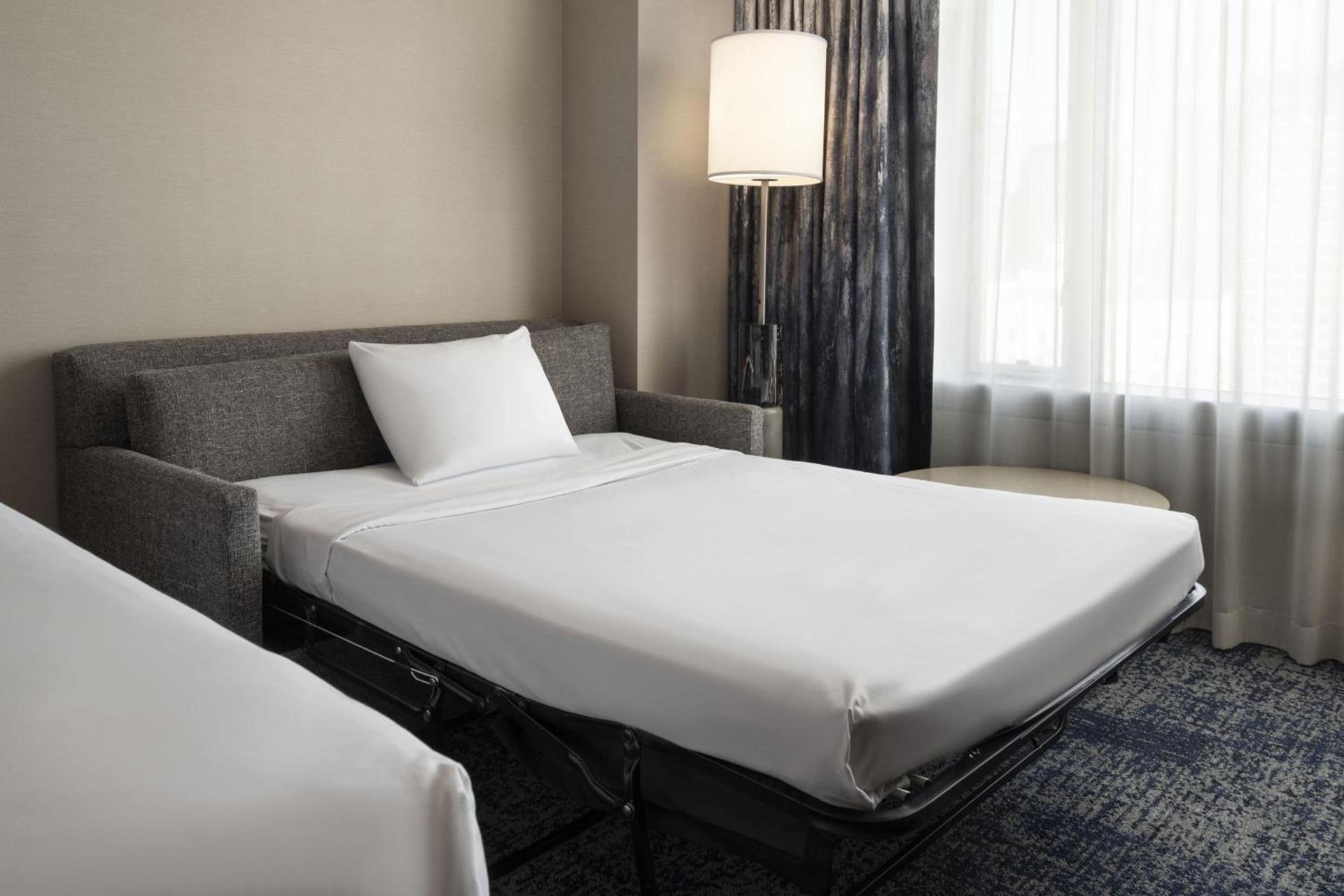 Courtyard by Marriott Los Angeles L.A. LIVE photo 19
