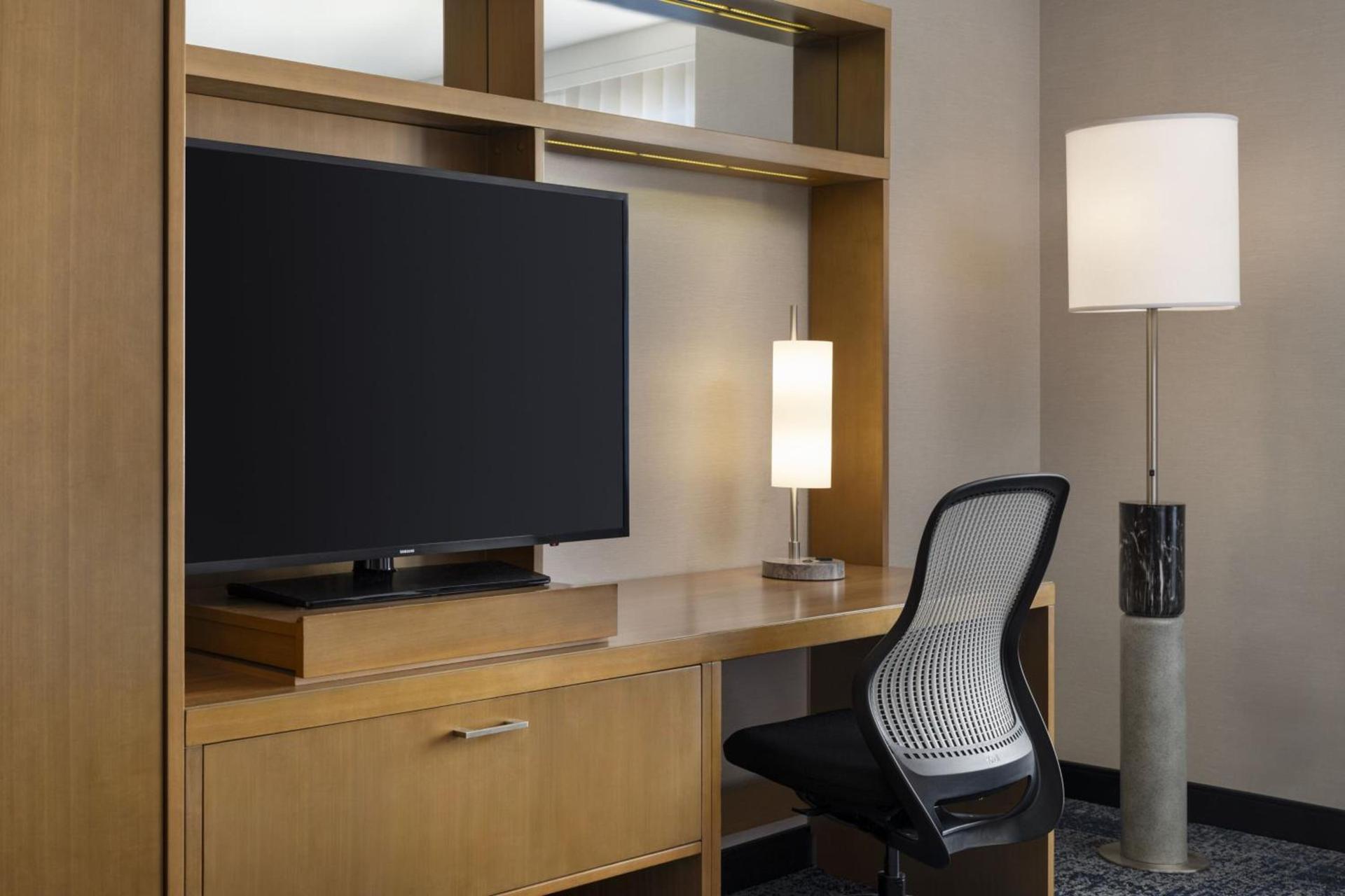 Courtyard by Marriott Los Angeles L.A. LIVE photo 20