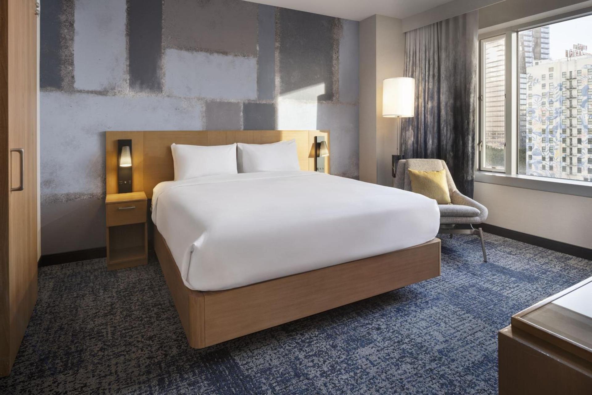 Courtyard by Marriott Los Angeles L.A. LIVE photo 30