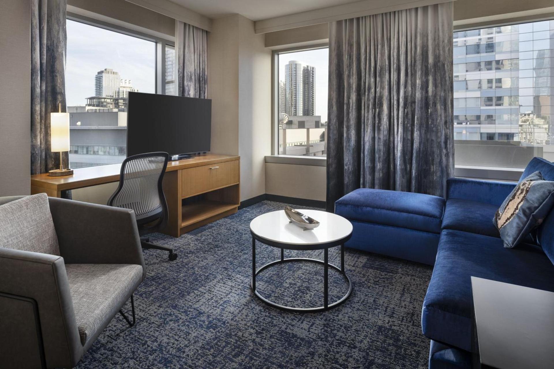 Courtyard by Marriott Los Angeles L.A. LIVE photo 32