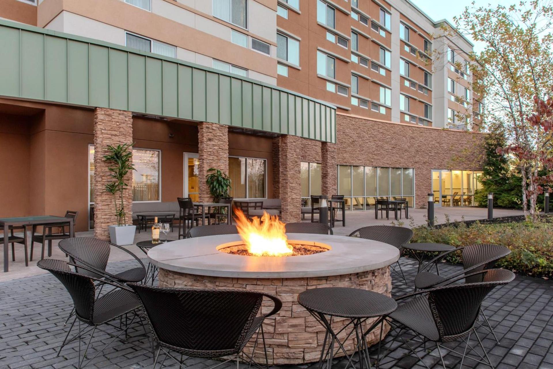 Courtyard by Marriott Yonkers Westchester County photo 21