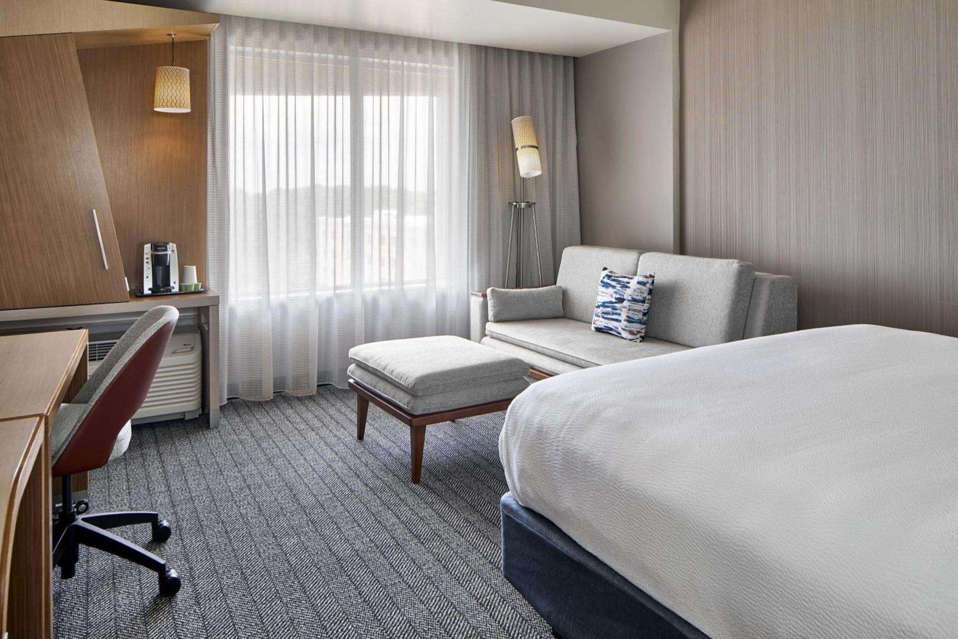 Courtyard by Marriott Atlanta NE/Duluth Sugarloaf photo 9