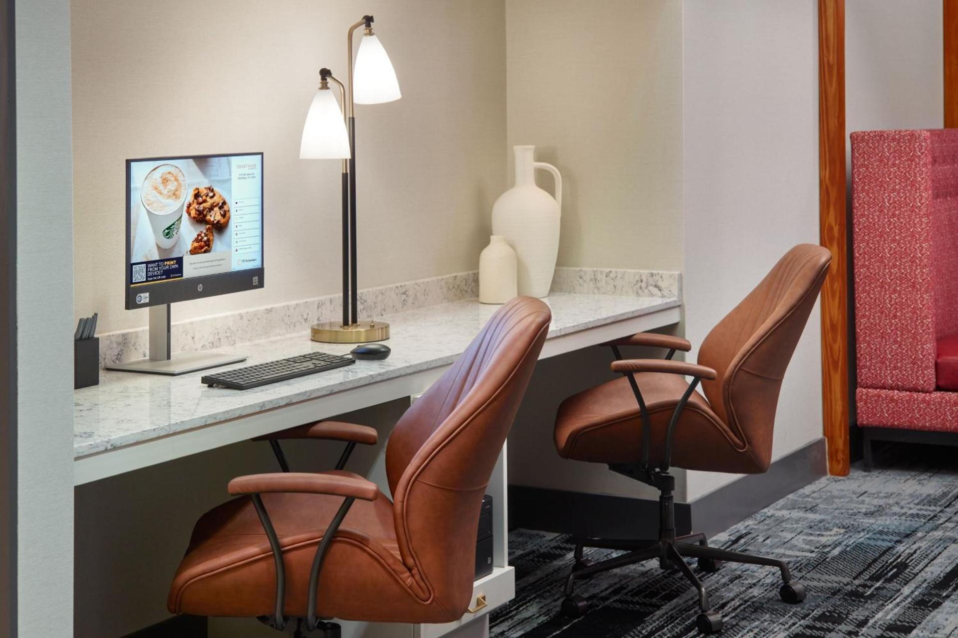 Courtyard by Marriott Washington, D.C./Foggy Bottom photo 25