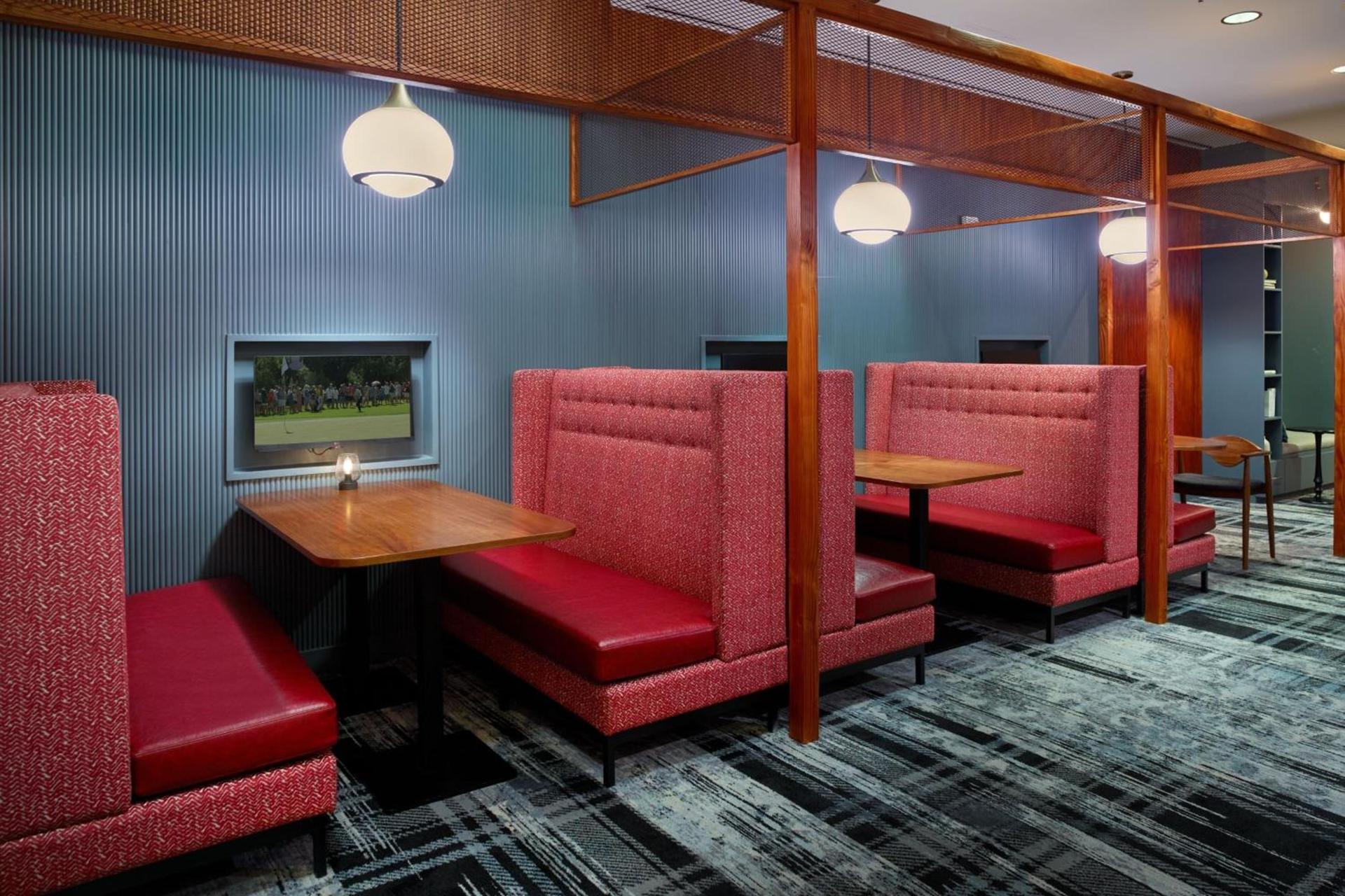 Courtyard by Marriott Washington, D.C./Foggy Bottom photo 27