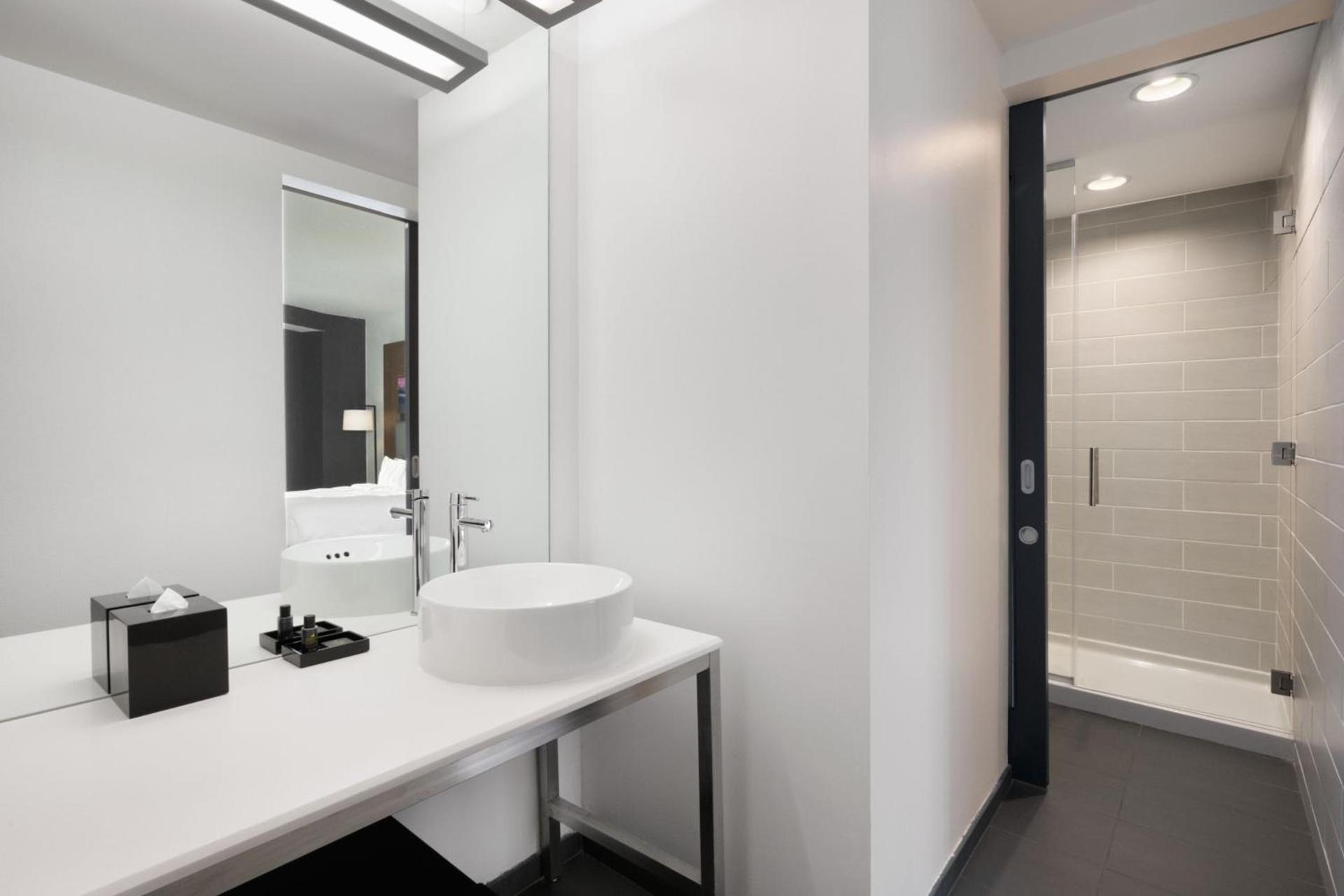Aloft by Marriott Greenville Downtown photo 25