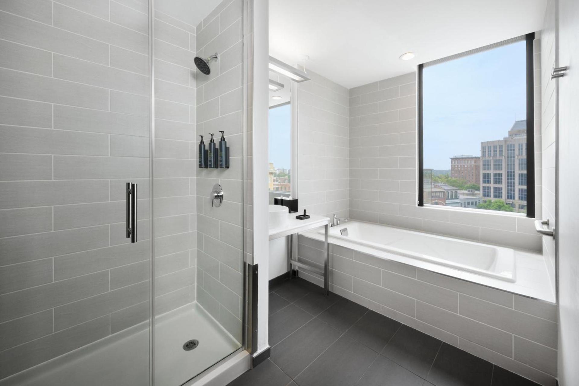Aloft by Marriott Greenville Downtown photo 27