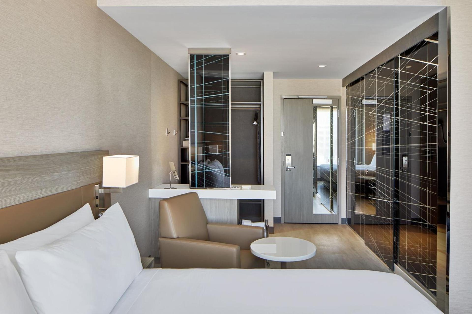 AC Hotel by Marriott Sacramento photo 17