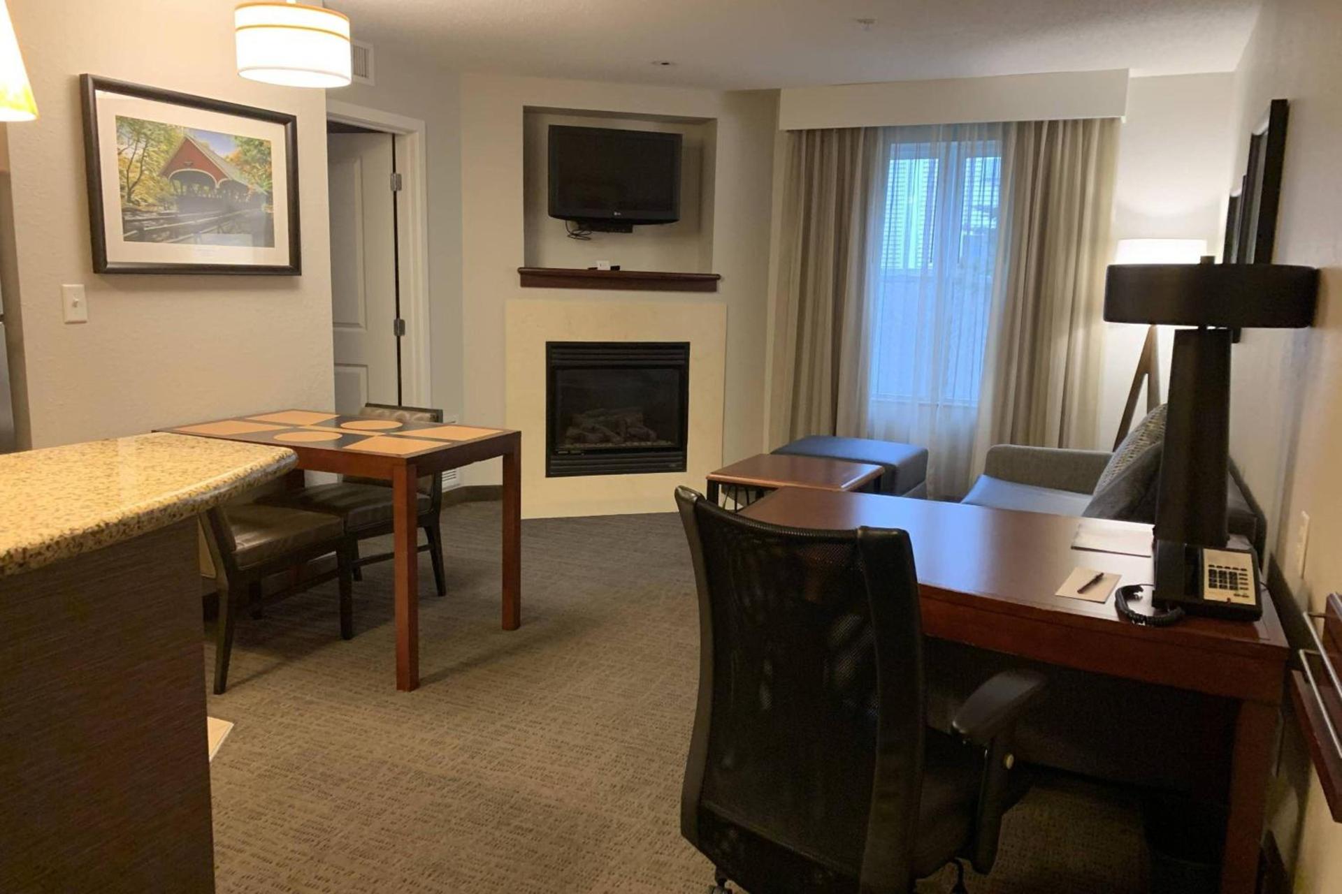 Residence Inn Concord photo 8