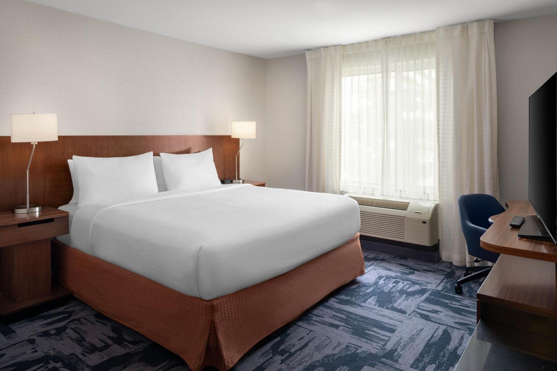 Fairfield Inn & Suites by Marriott Orlando Kissimmee/Celebration photo 17
