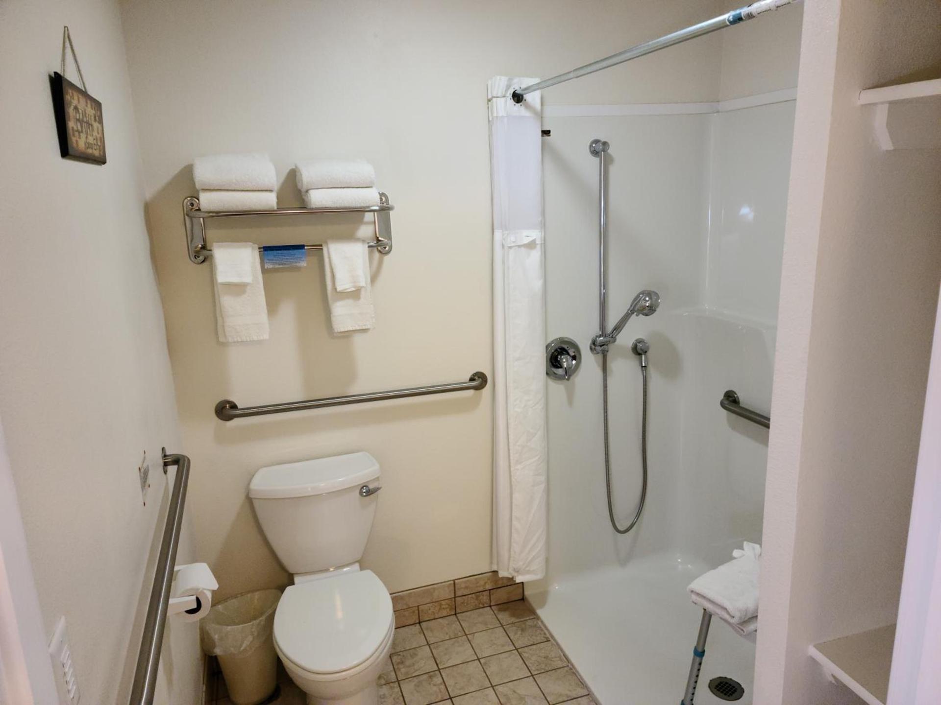 Ocean Breeze Motel photo 10
