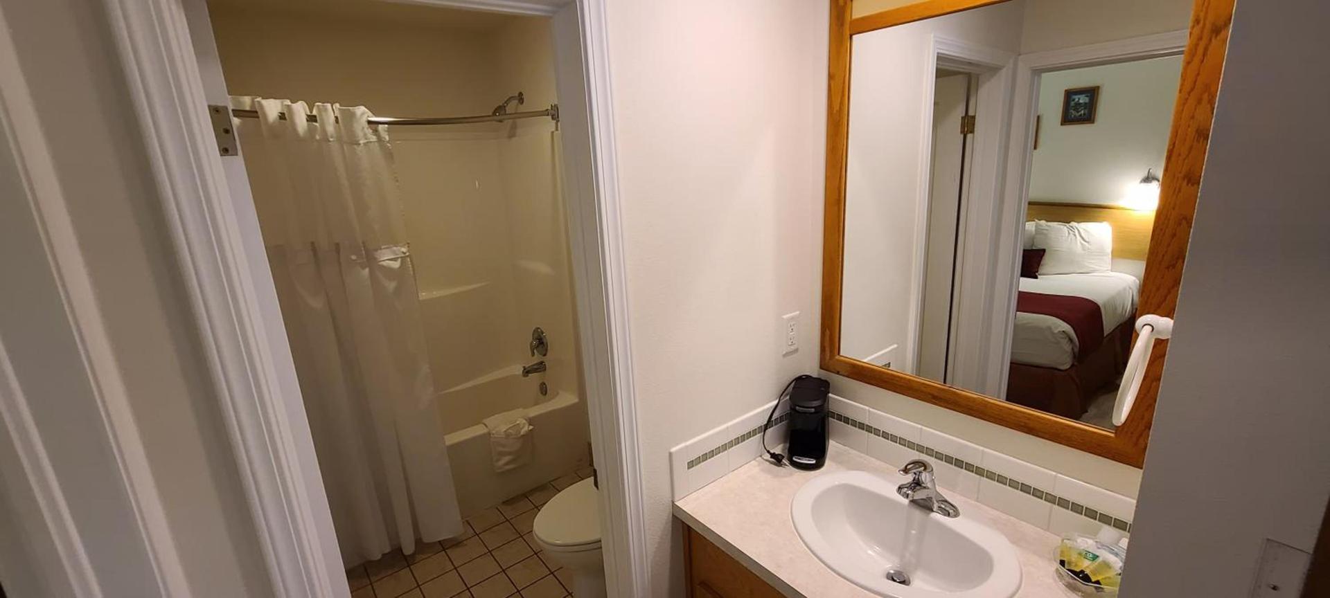 Ocean Breeze Motel photo 17