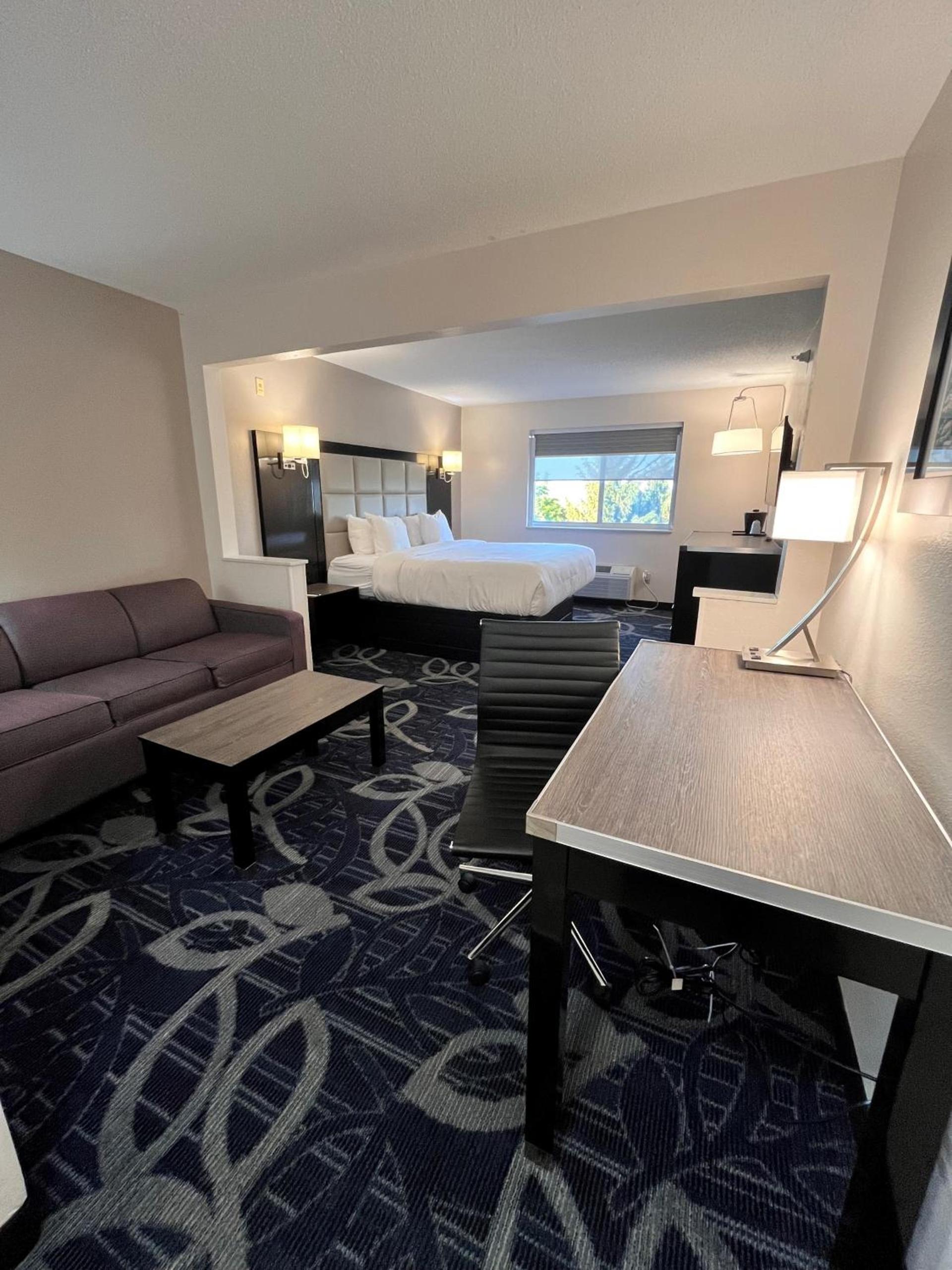 Comfort Inn & Suites Liverpool - Syracuse photo 30