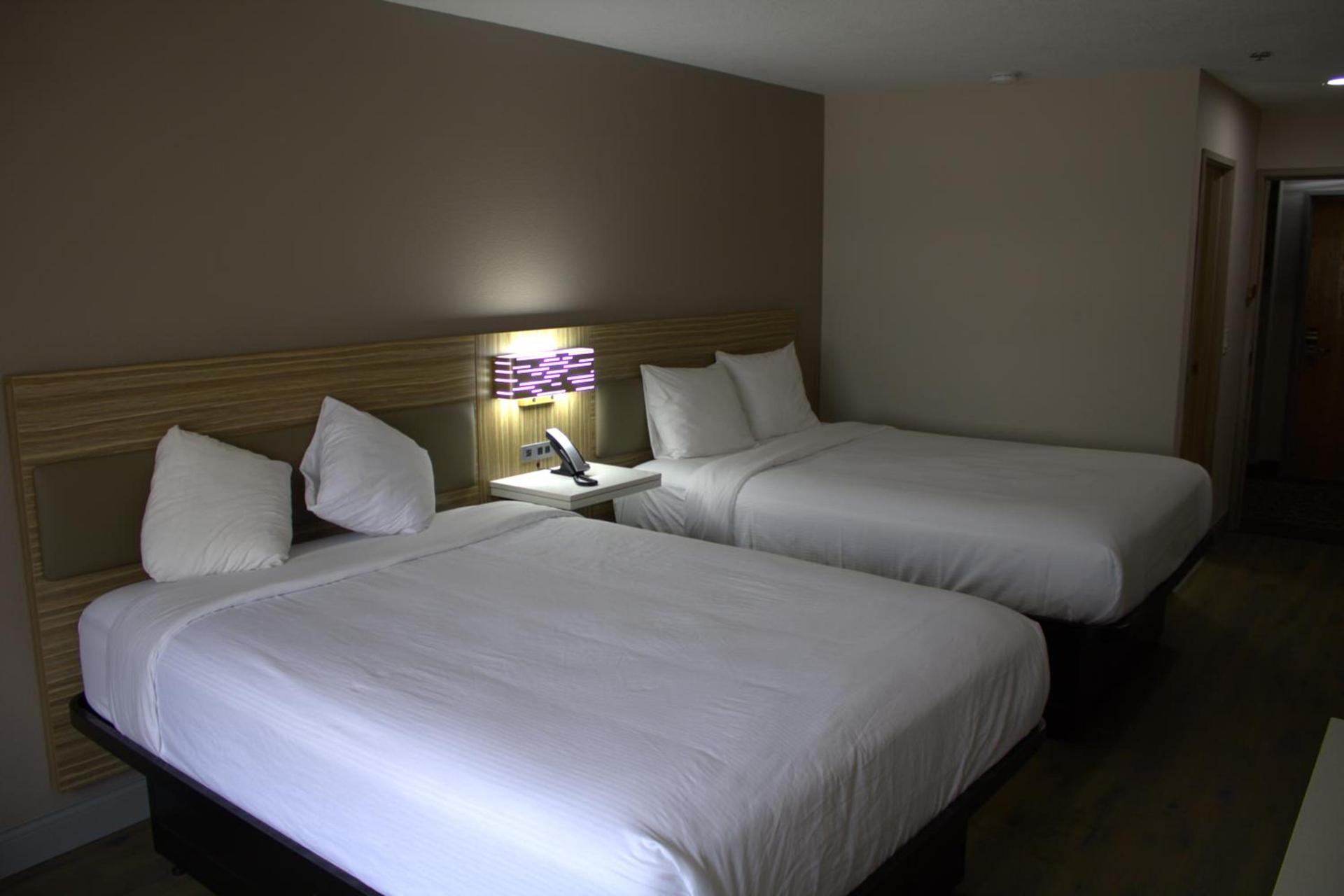 Baymont Inn & Suites San Marcos photo 7