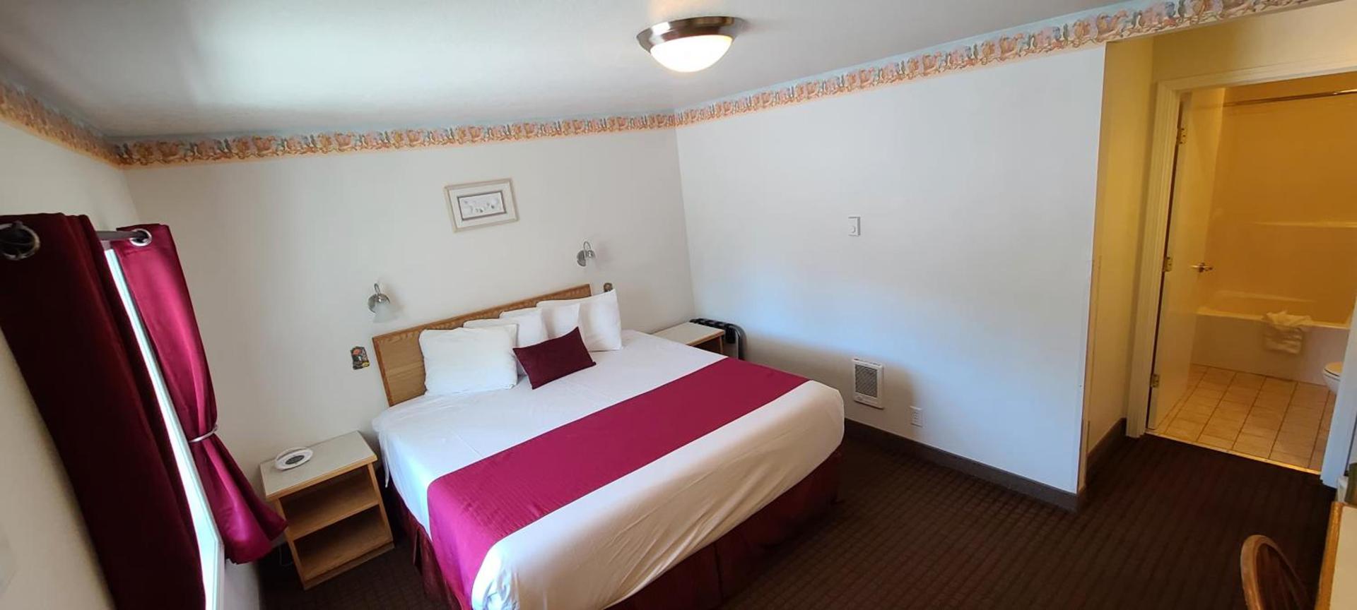 Ocean Breeze Motel photo 22
