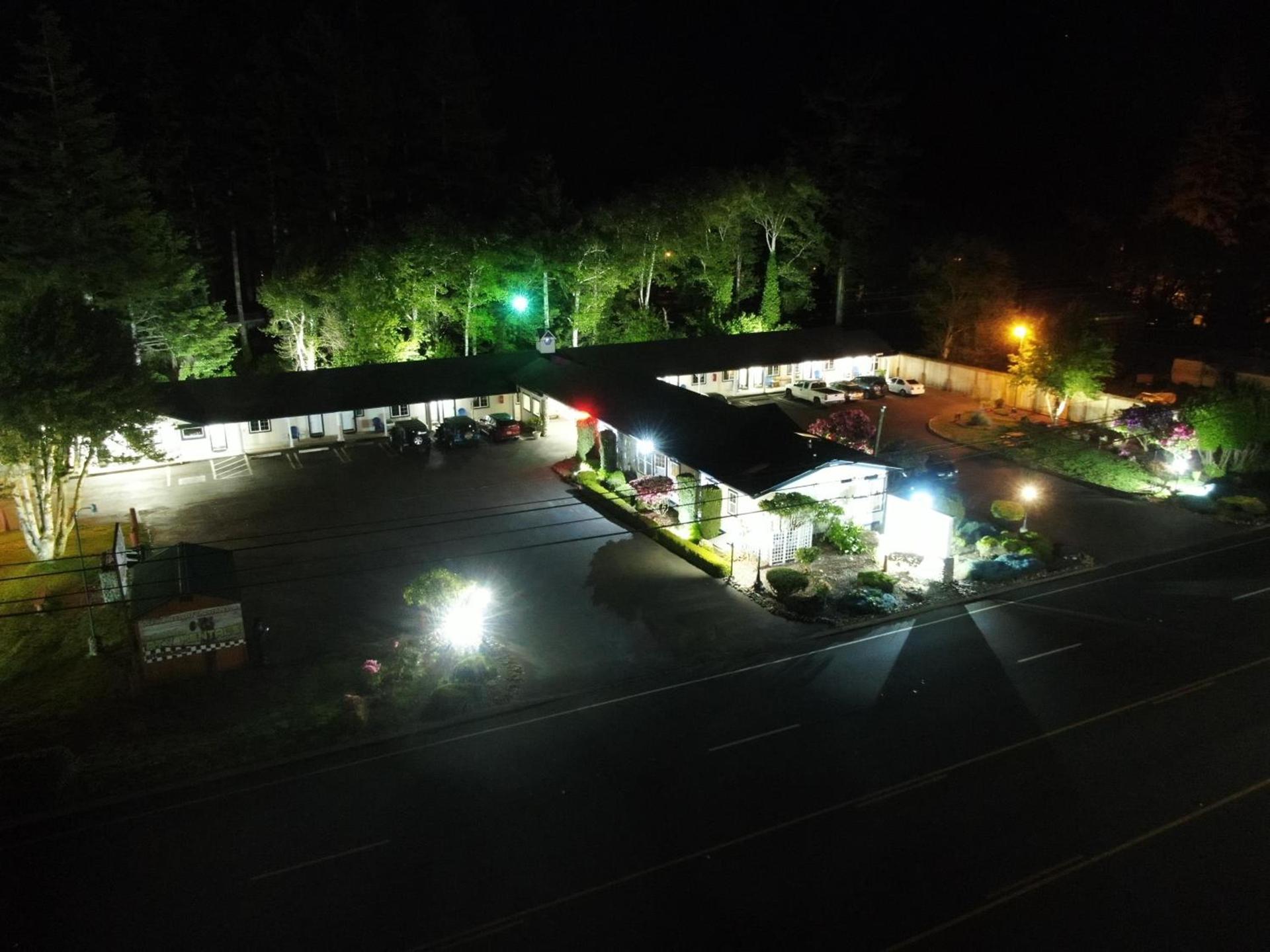 Ocean Breeze Motel photo 30