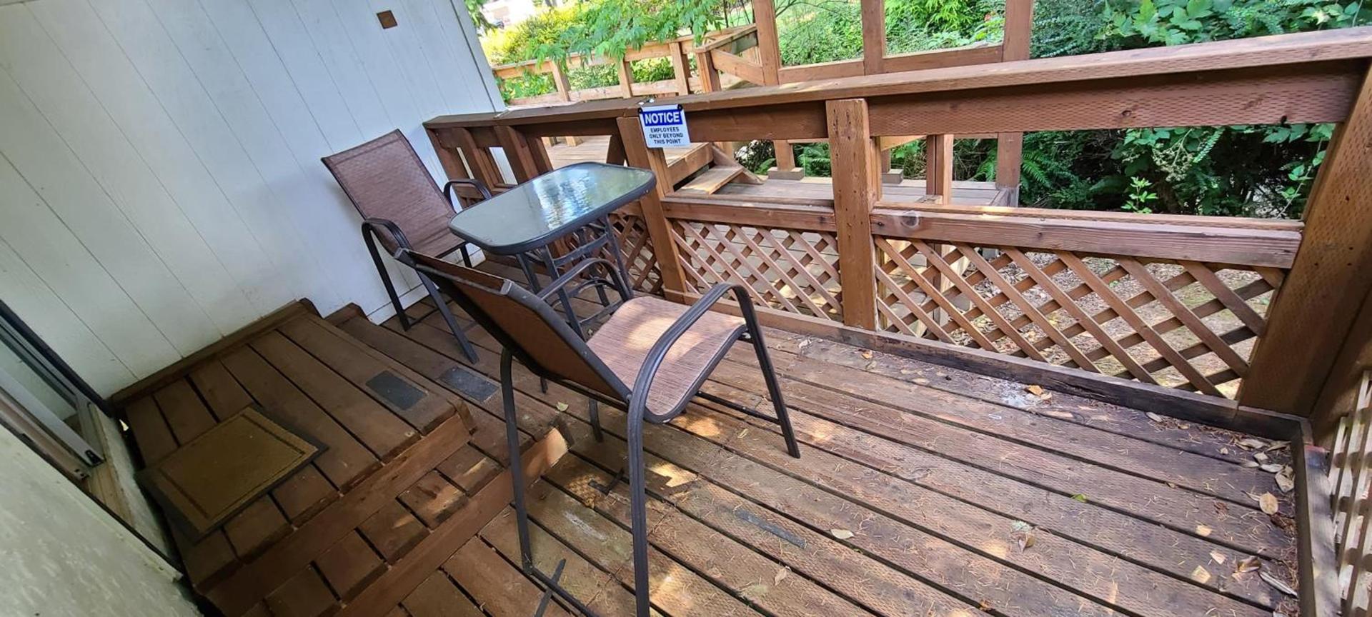 Ocean Breeze Motel photo 33