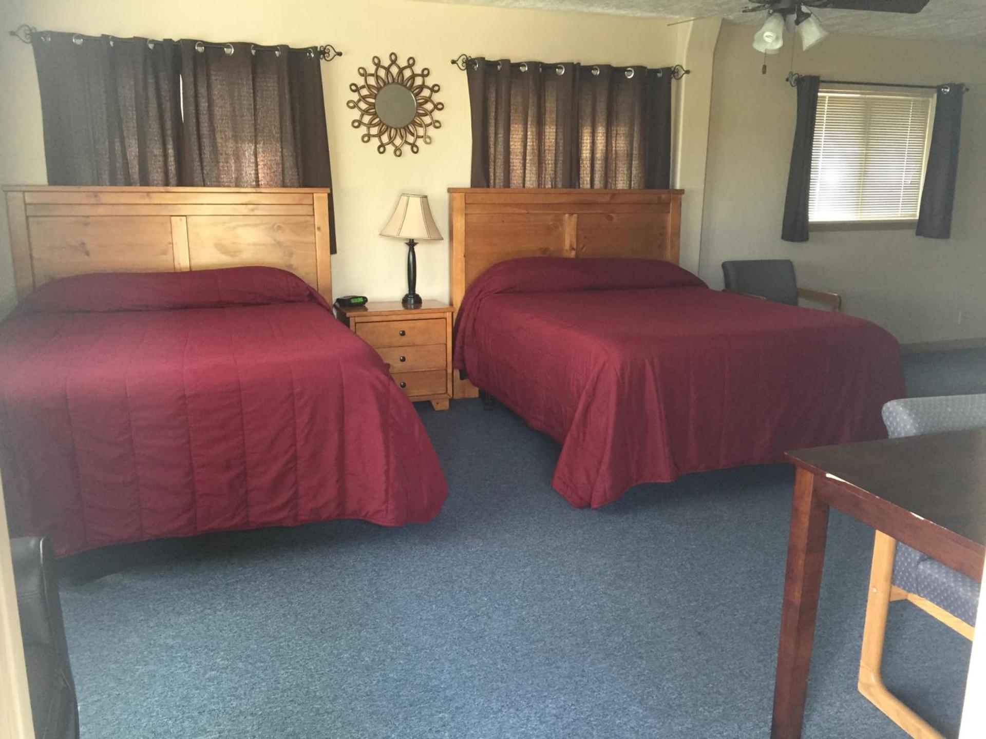 Harrison Inn photo 6