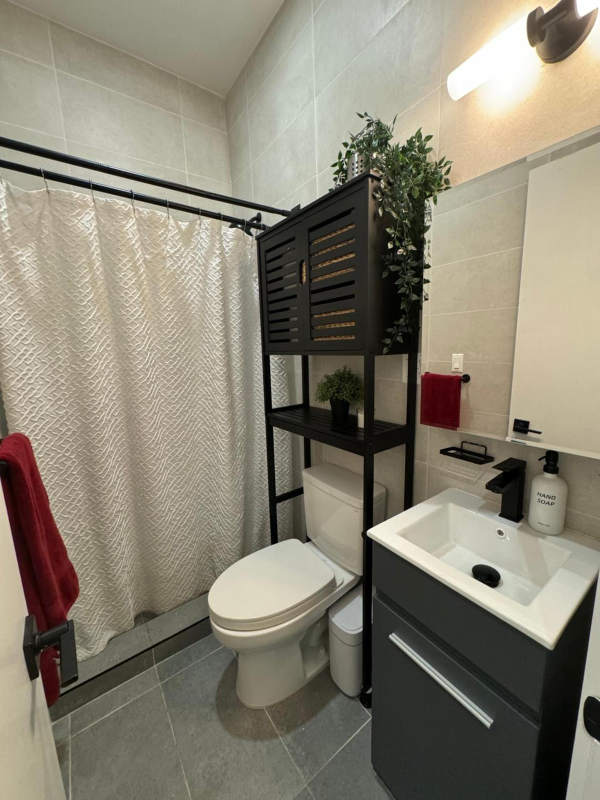 Columbus House photo 9