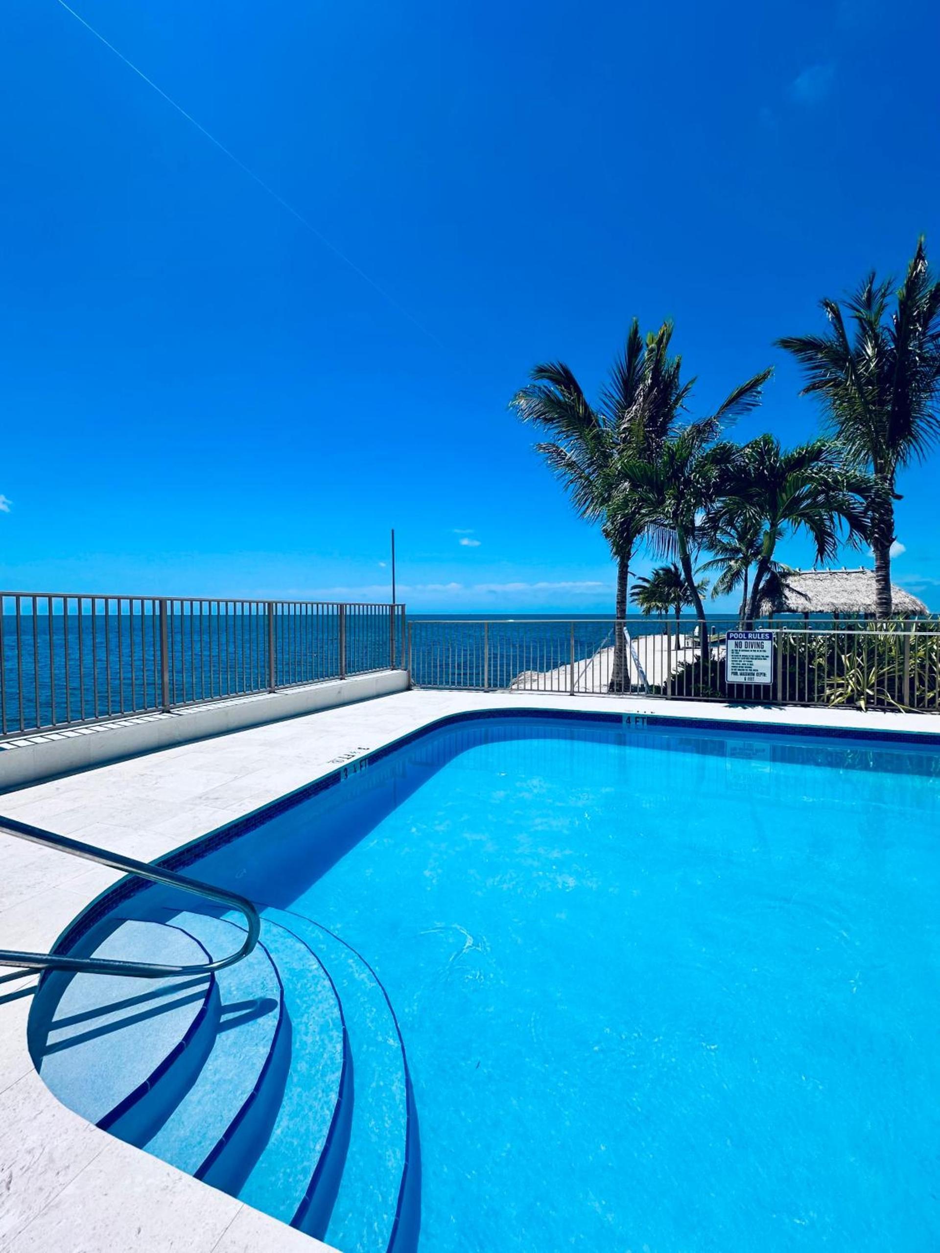 Ragged Edge Resort & Marina photo 40