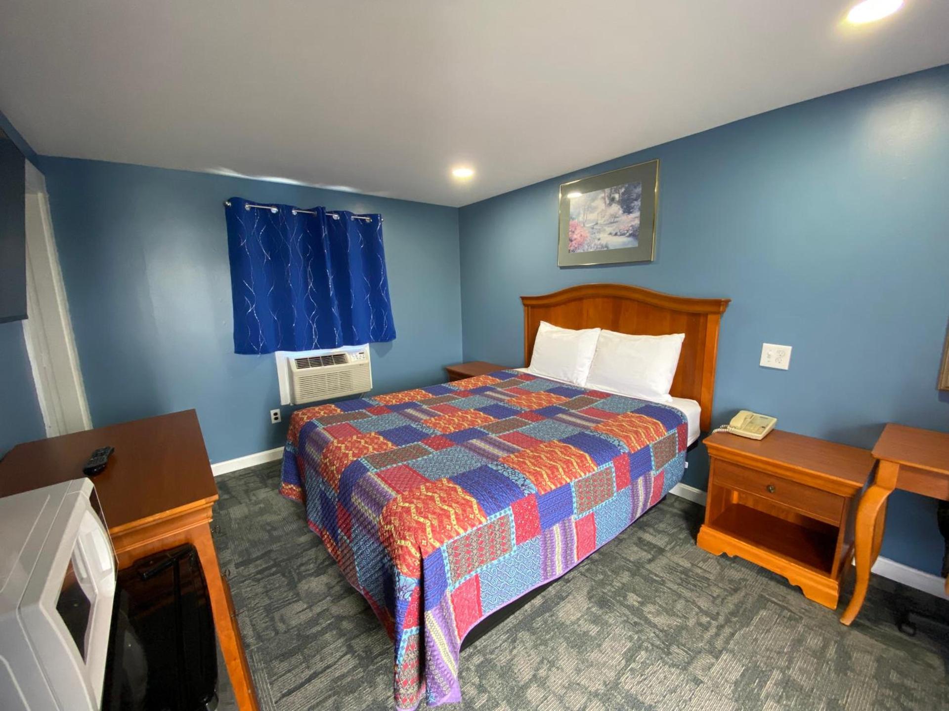 Royal Inn photo 8