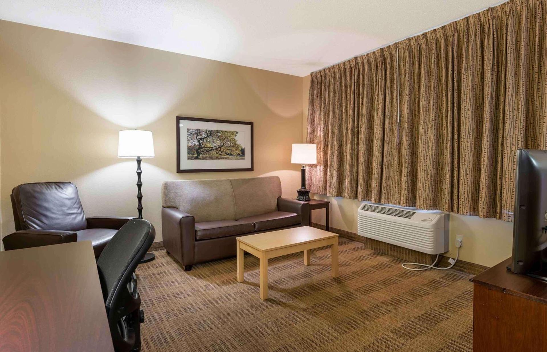 Extended Stay America Select Suites - Peoria - North photo 25