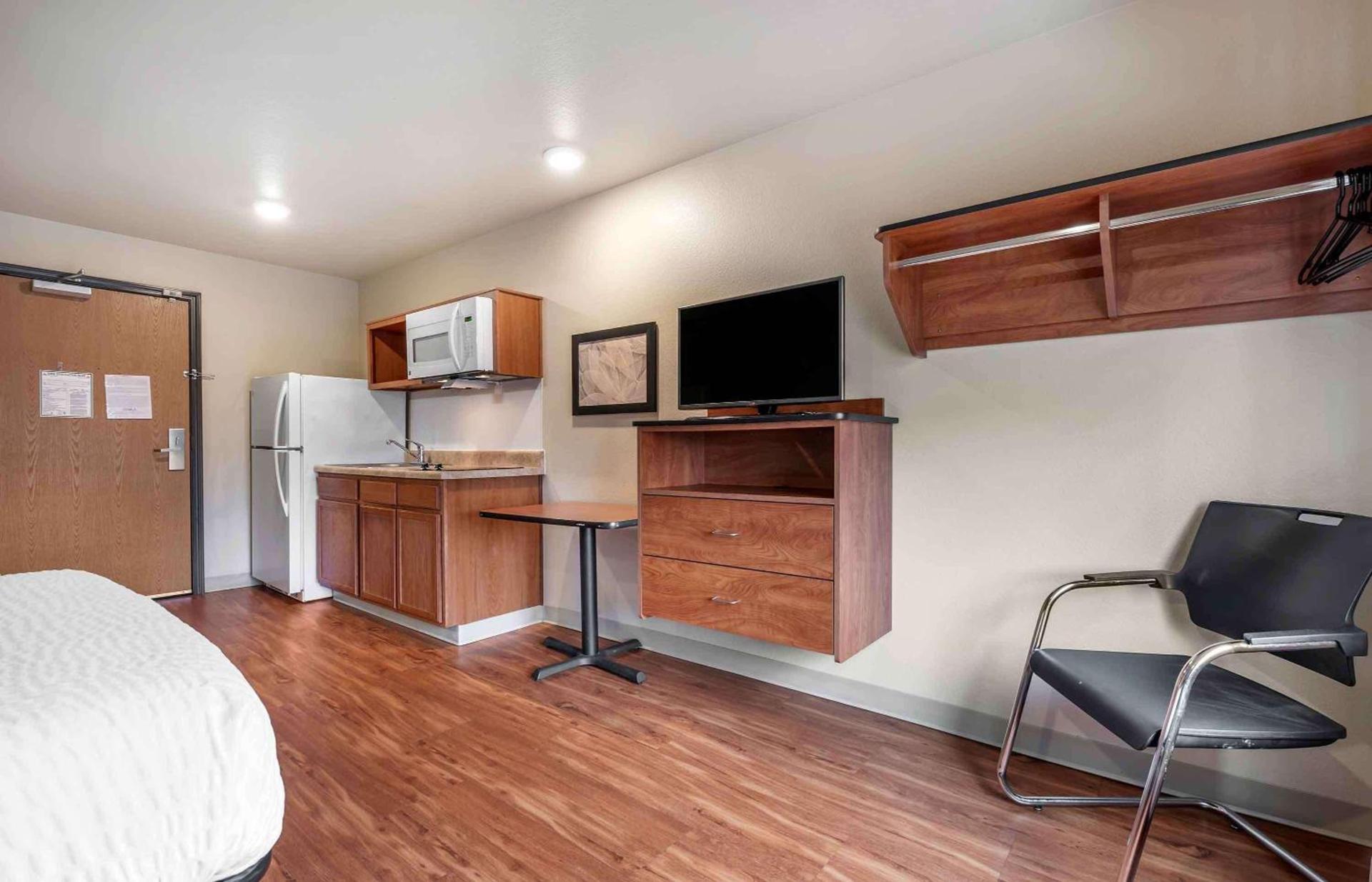 Extended Stay America Select Suites - Dayton - Miamisburg photo 11