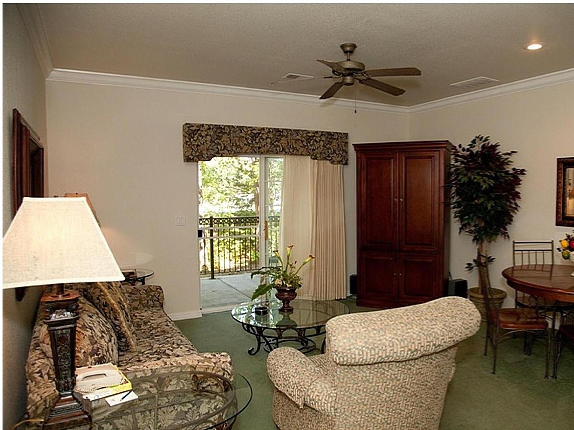 French Quarter Resort by CoolVacay photo 21