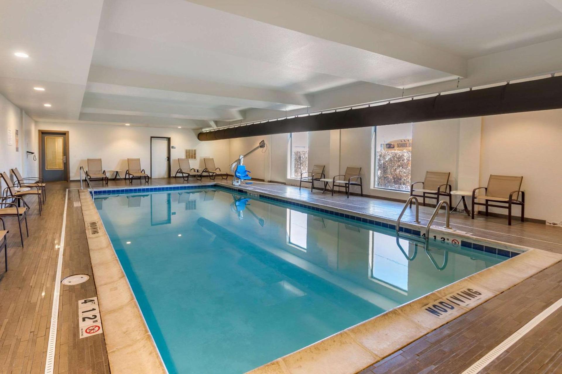 MainStay Suites Near Denver Downtown photo 2