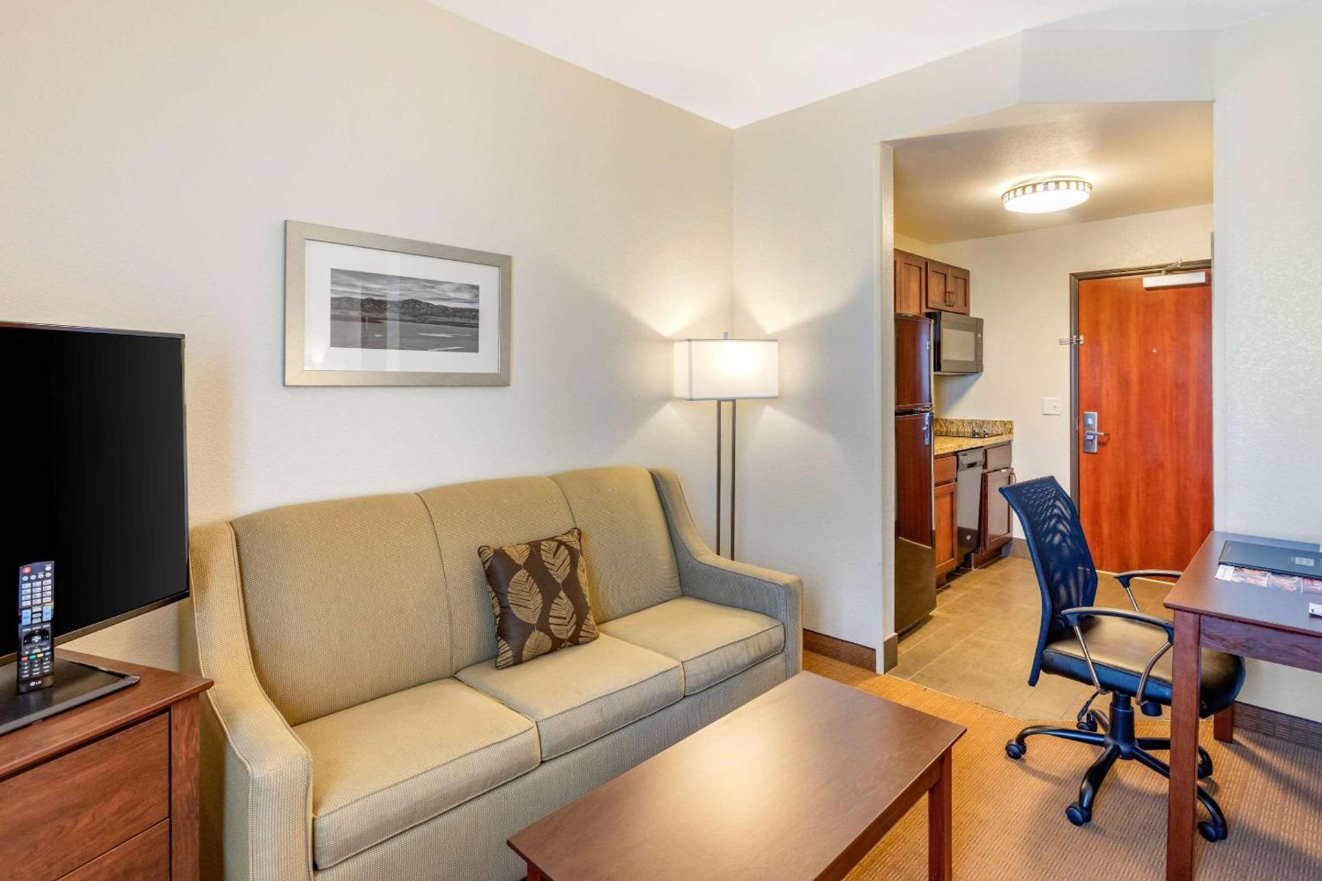 MainStay Suites Near Denver Downtown photo 9