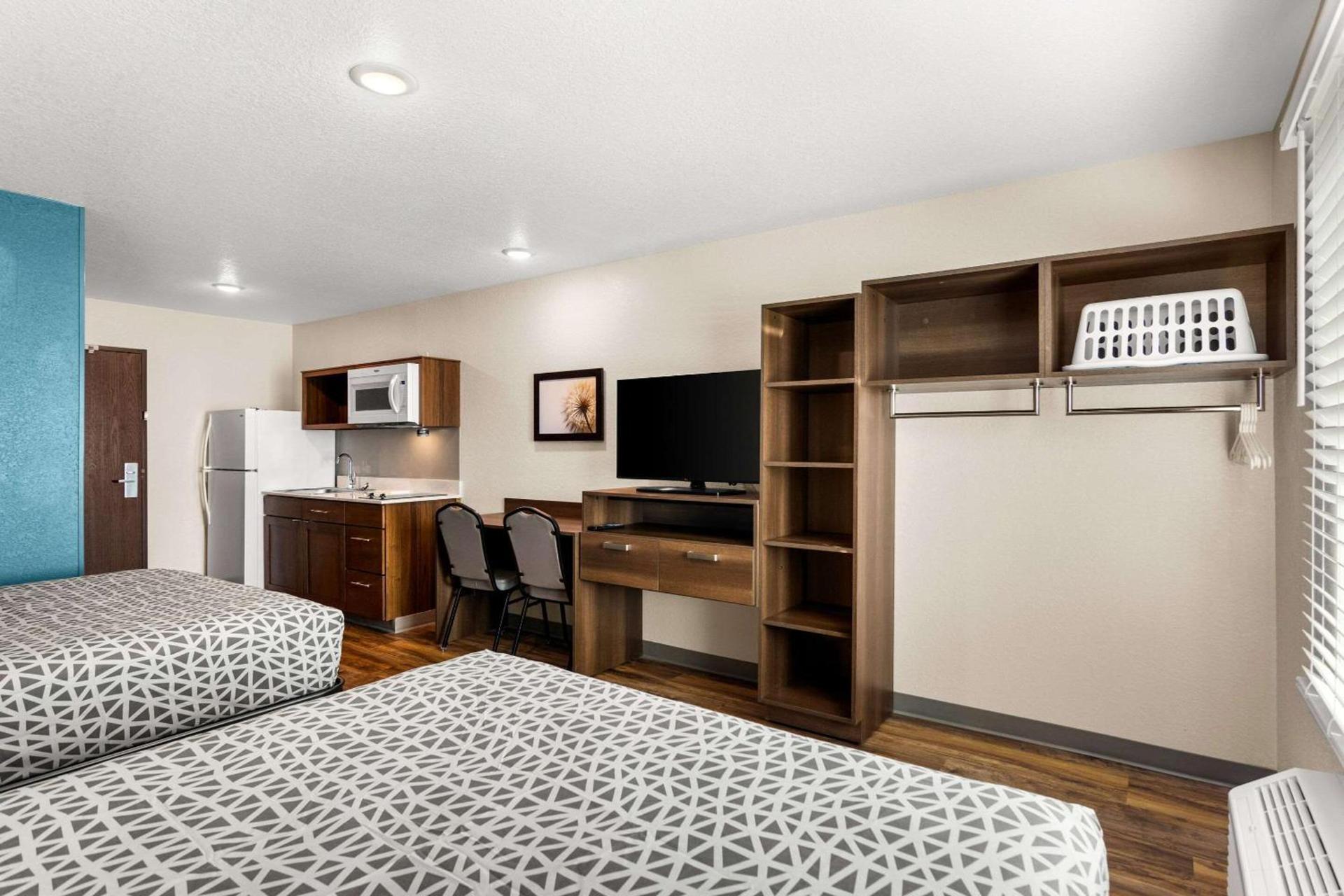 WoodSpring Suites Port St Lucie photo 18
