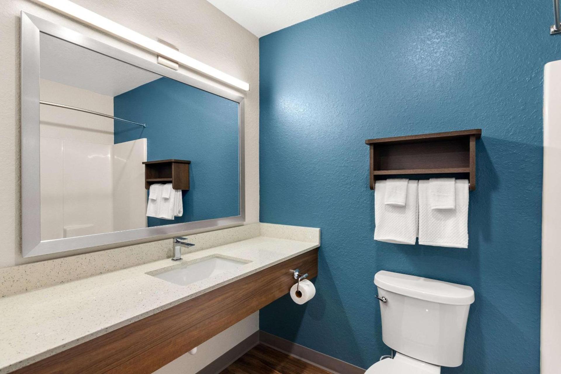 WoodSpring Suites Port St Lucie photo 20