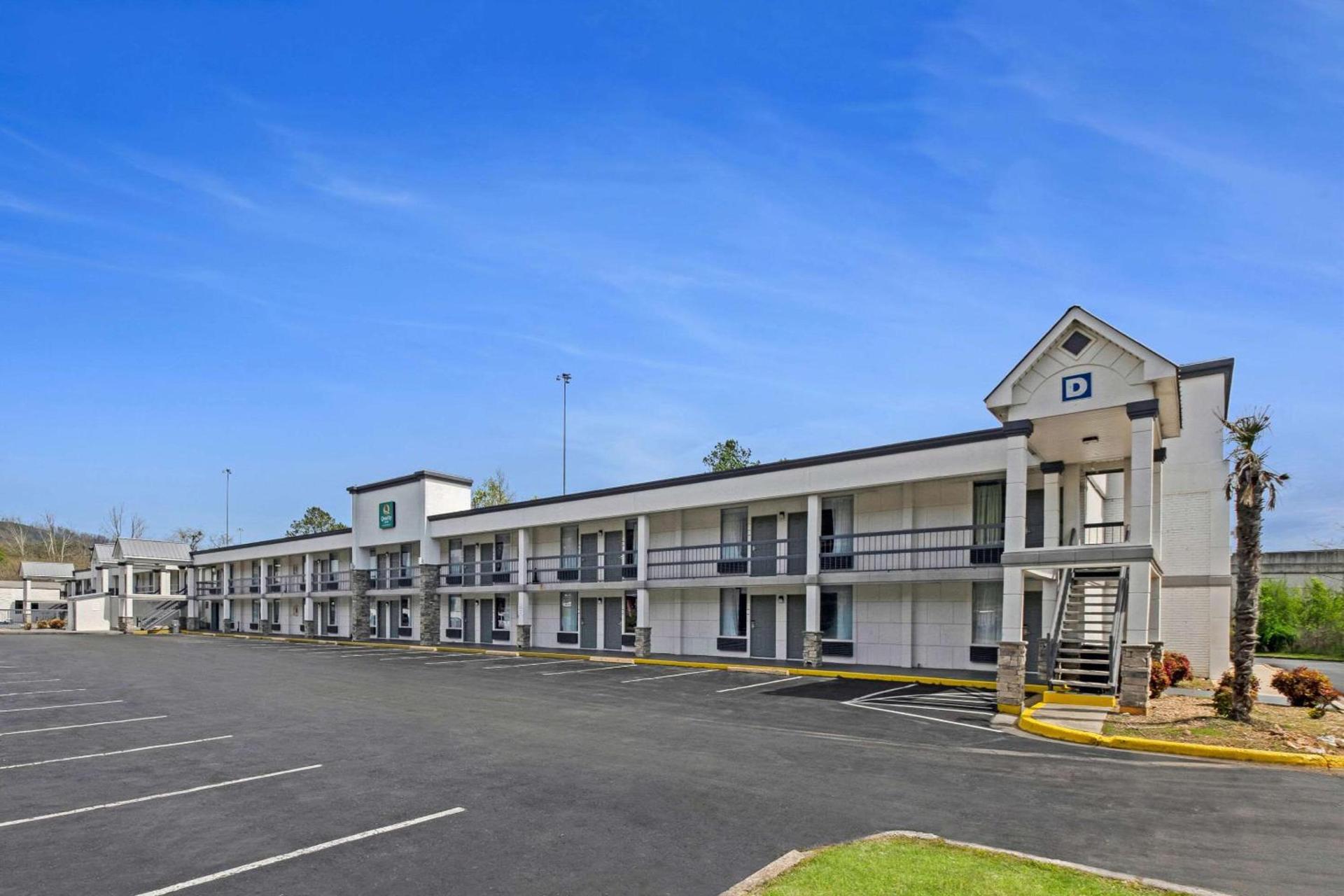 Quality Inn Dalton East photo 3