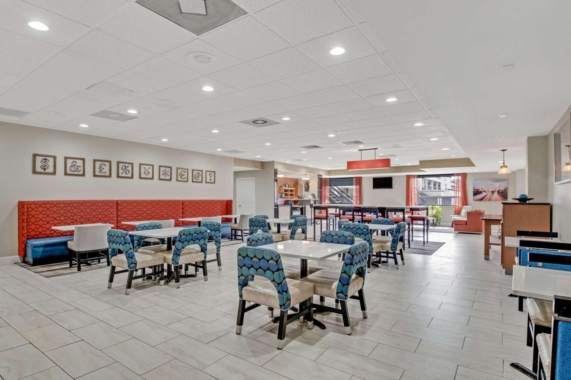 Quality Inn Dalton East photo 33