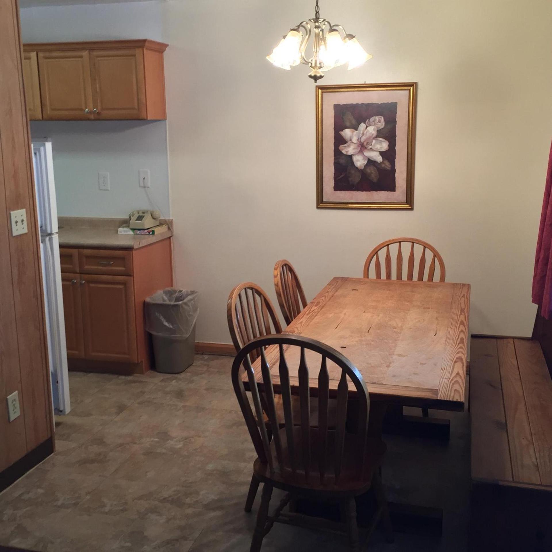 MacThrift Motor Inn photo 10