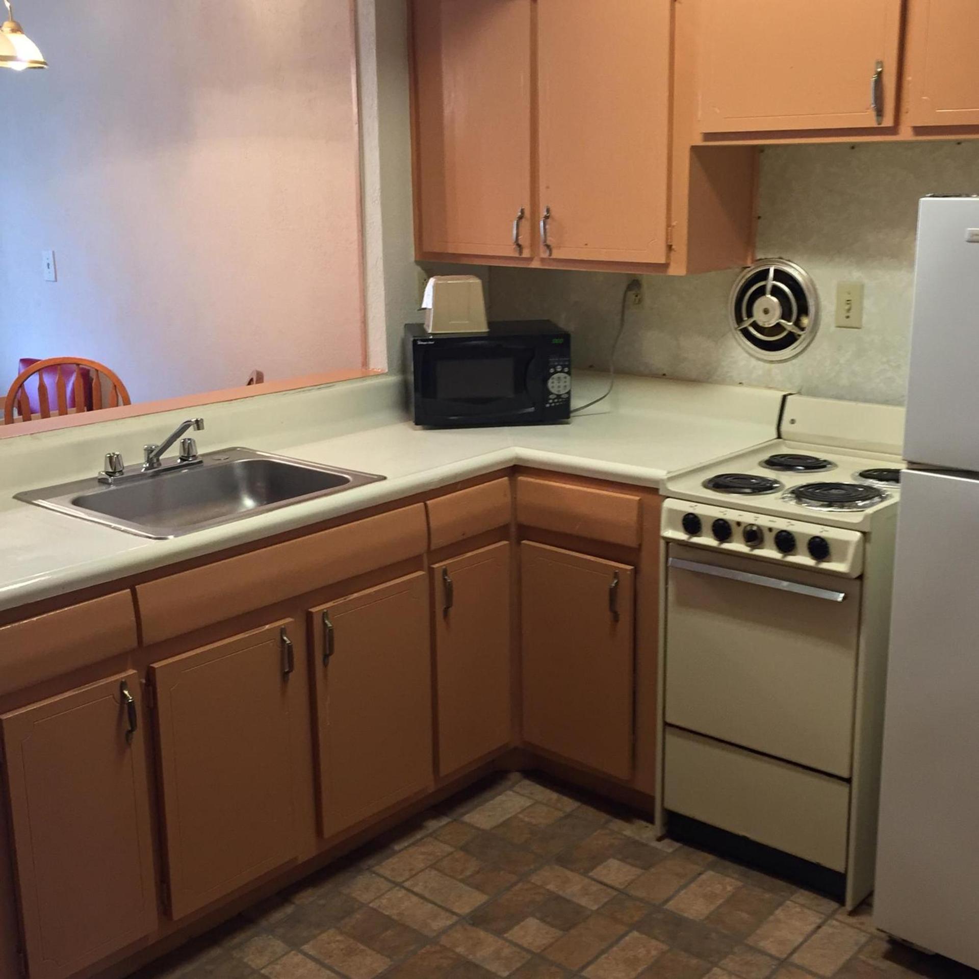 MacThrift Motor Inn photo 19