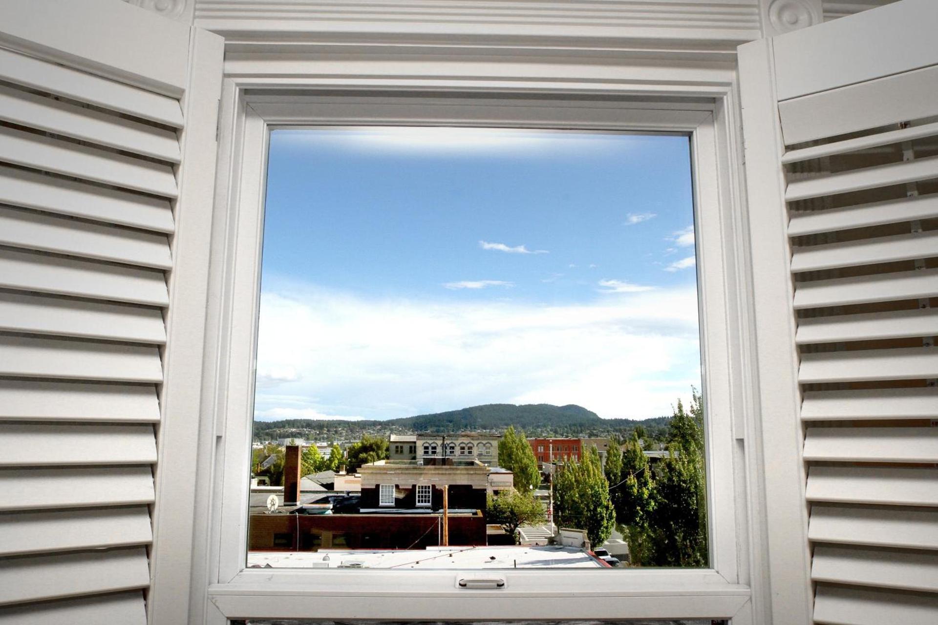 Majestic Inn and Spa photo 42