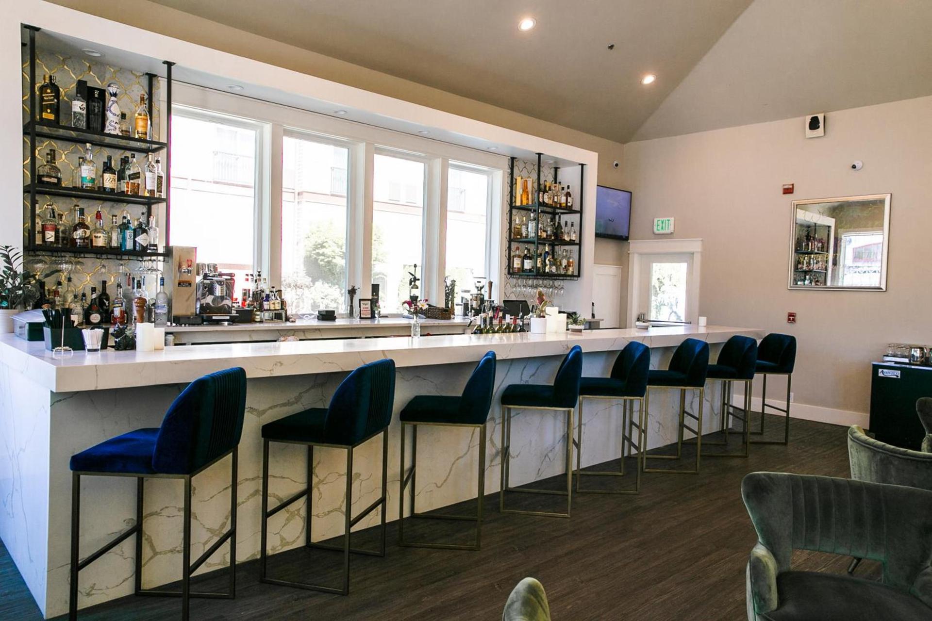 Majestic Inn and Spa photo 45