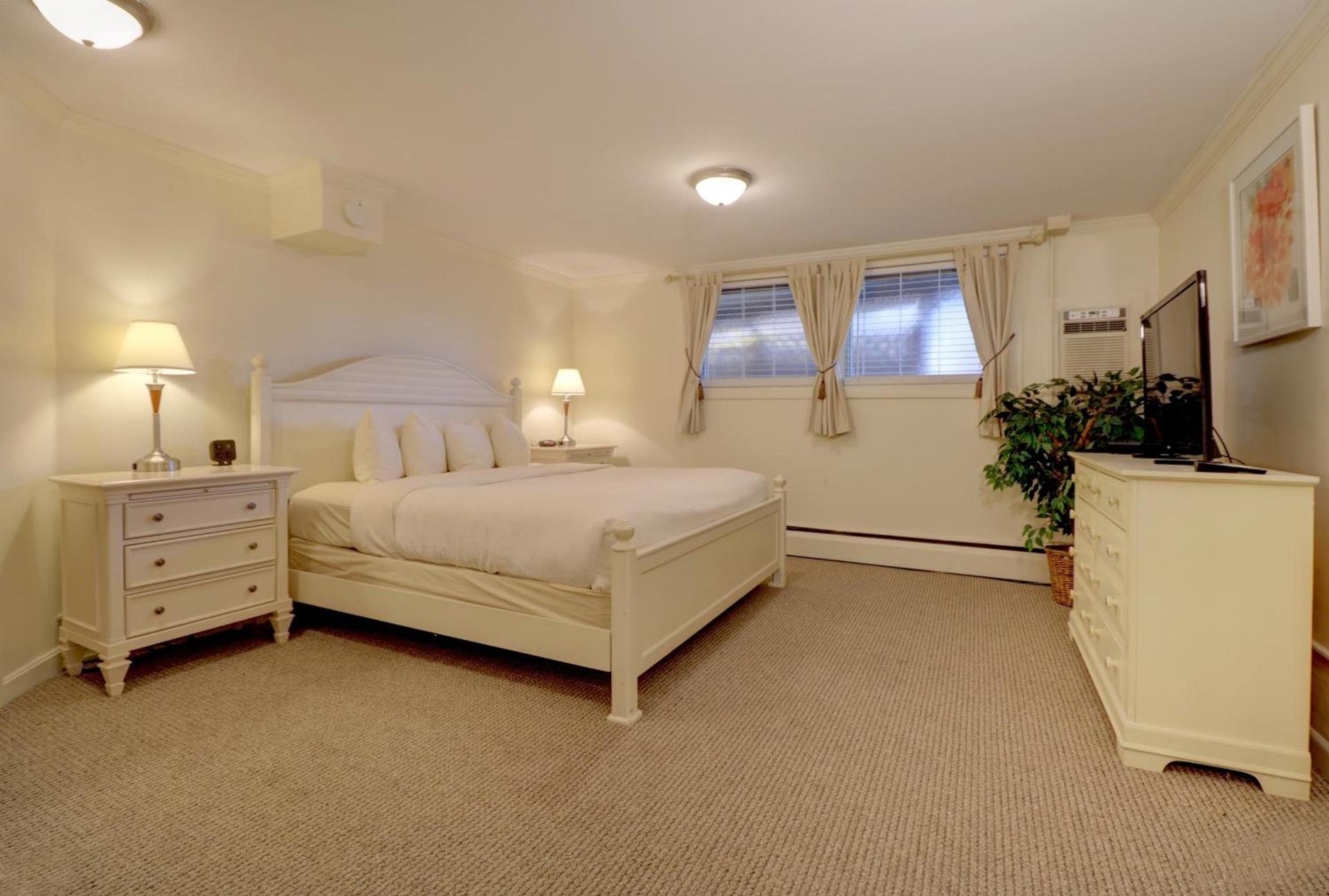 Senator Inn & Spa photo 45