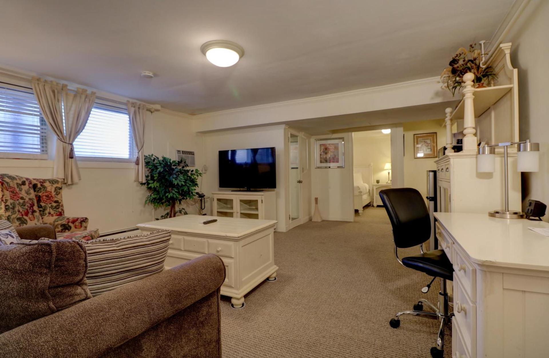 Senator Inn & Spa photo 44